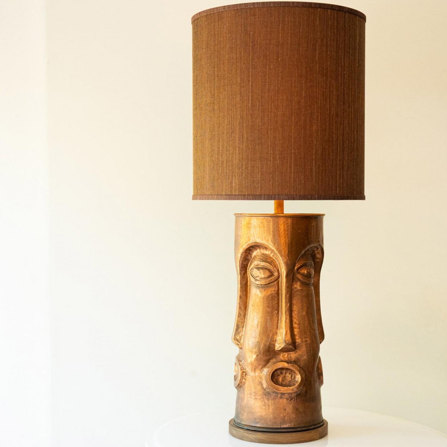 XL Copper Walnut Wood Floor Lamp with Faces, New Lampshade by R. Houben, 1970 For Sale 1
