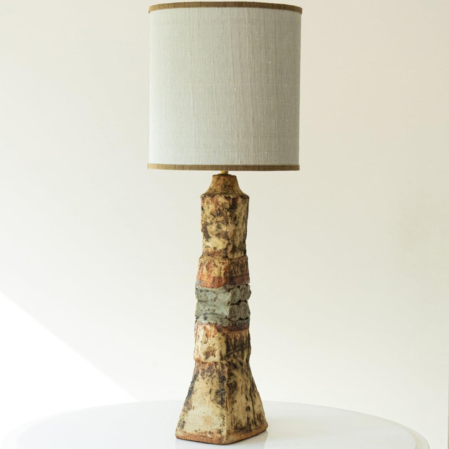 Large Ceramic Table Lamp by B. Rooke, New Lampshade by R. Houben, 1970 In Good Condition For Sale In Rijssen, NL