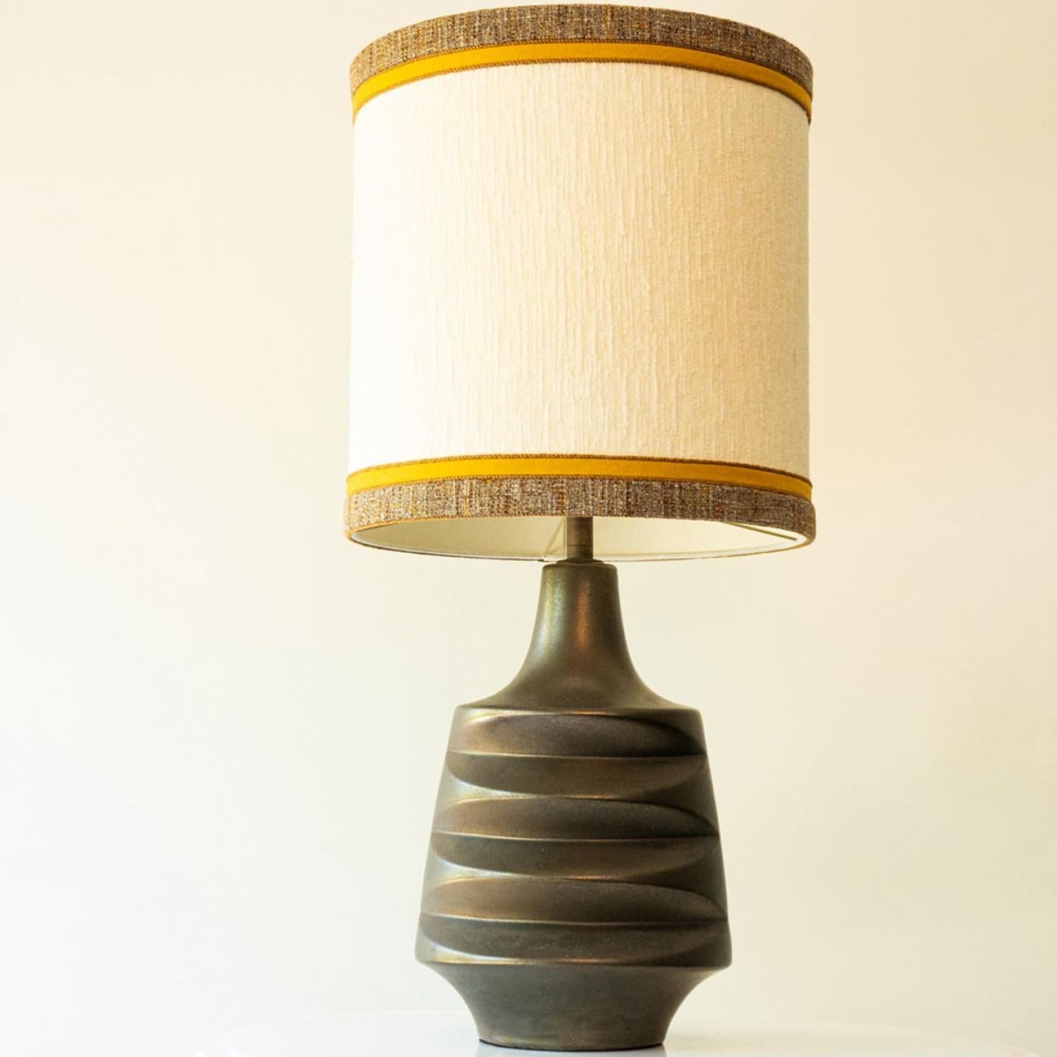 Beautiful  Xl  ceramic table or foor lamp from the 70s. Large ceramics are very unique to make and rare to find. 

This lamp base brings refined elegance and rich visual appeal to any interior. The elipse shaped base fits perfectly with the custom