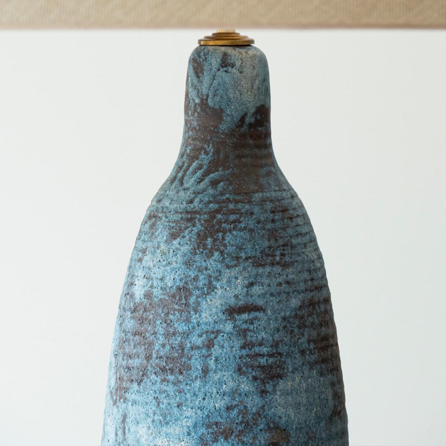 XXL Elongated Ovoid Ceramic Table Floor Lamp with Lampshade by R. Houben In Good Condition For Sale In Rijssen, NL