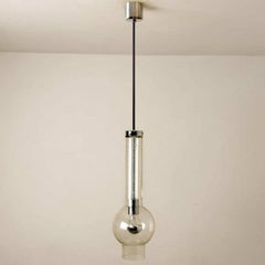 1 der 8 mundgeblasenen Glasröhren Pedant Lights von Staff Lights 1970s
