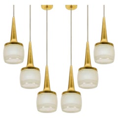 Diversi lampadari a cascata in ottone e vetro realizzati dallo staff con cavo beige, 1960