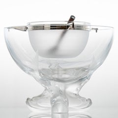 Lalique Igor Caviar Bowl Piede di pesce in vetro smerigliato e trasparente, Francia