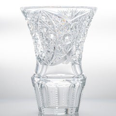 Vaso di cristallo trasparente strutturato di Baccarat, Francia