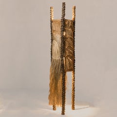 Lámpara de pie «Grass» de Niraba Jyoti Sabai, Esto y aquello