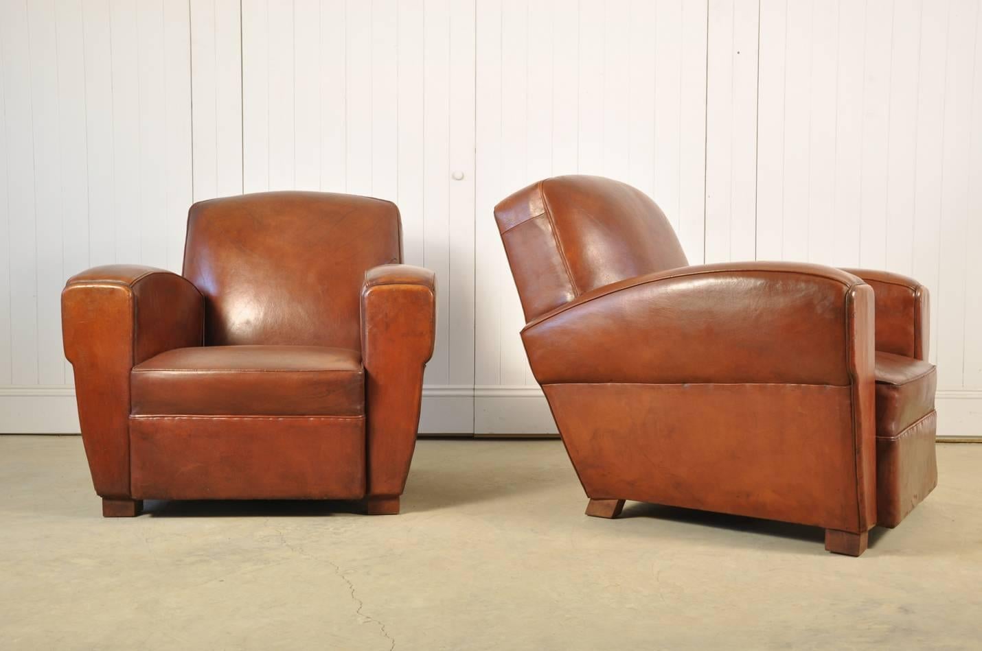 French Pair of 1940s Leather Armchairs For Sale