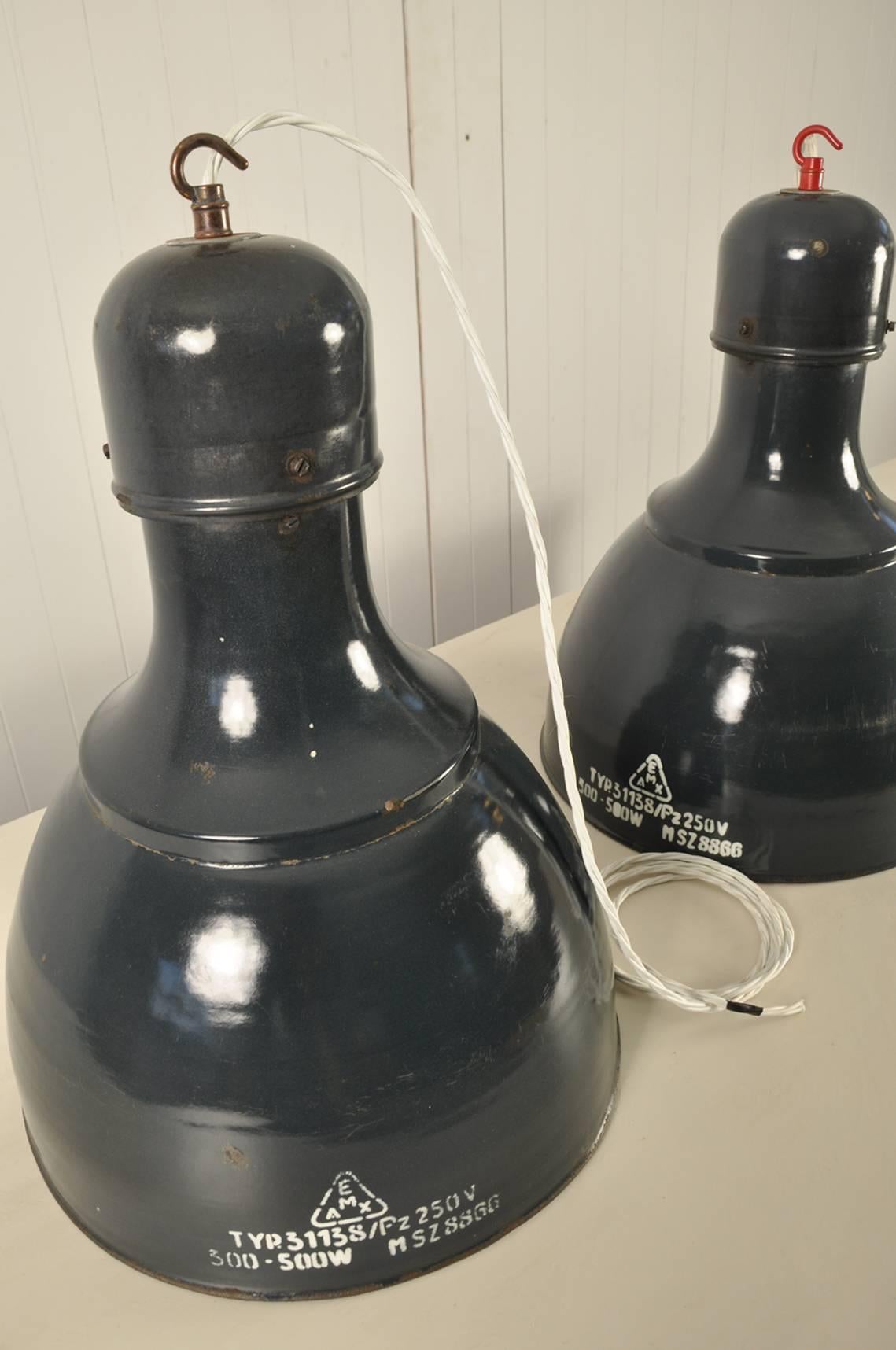 Dark Blue Industrial Enamel Pendant Lights In Good Condition For Sale In Cirencester, Gloucestershire