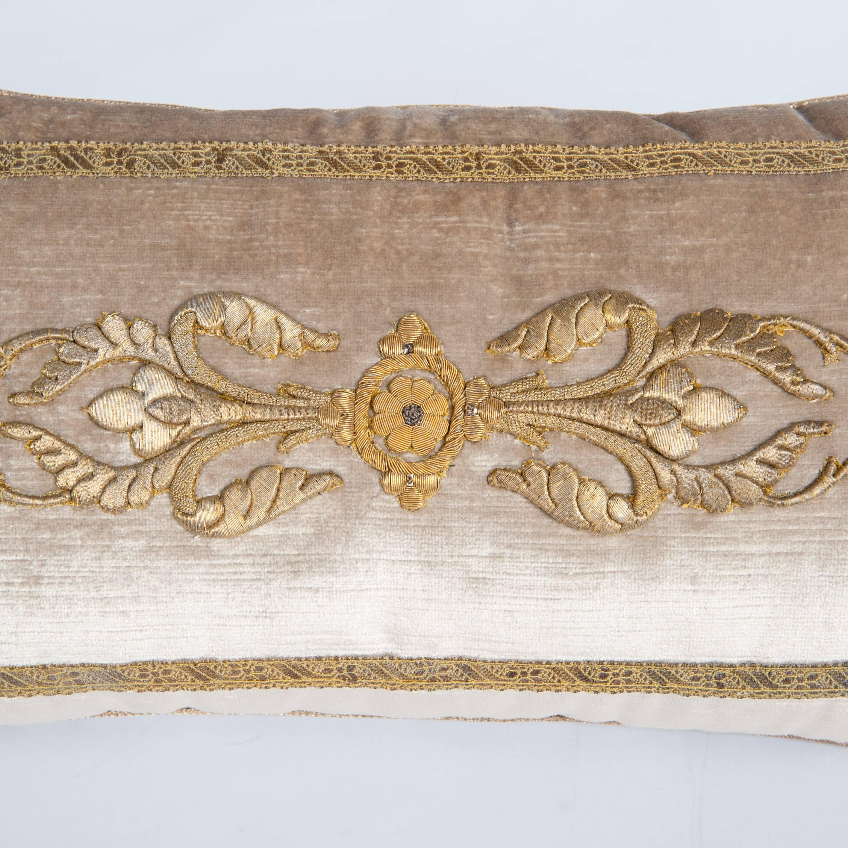 French Pair of Champagne-Beige Colored Velvet Pillows with Antique Metallic Embroidery
