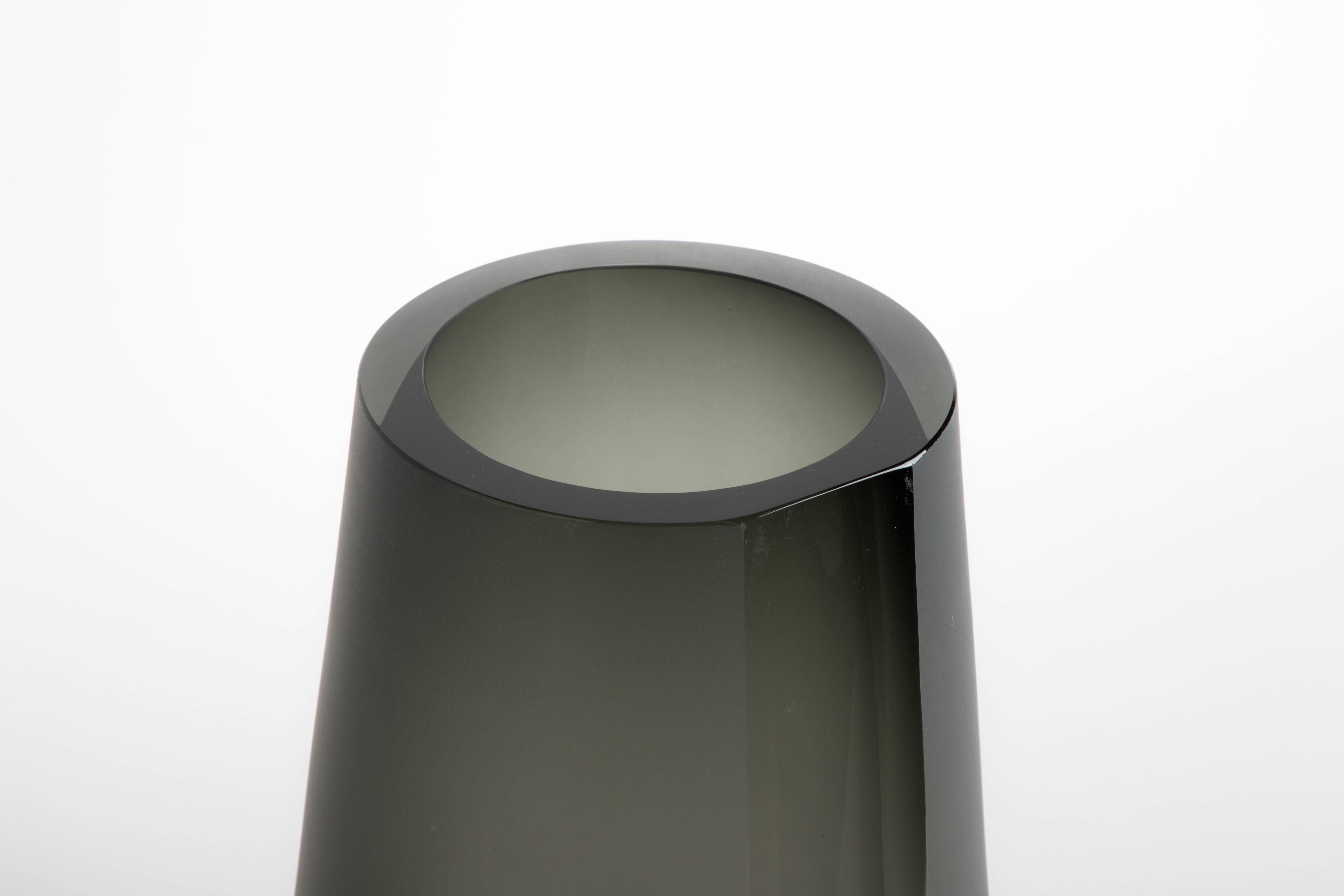 American Handblown Smoke Grey Glass Porto Vase Extra Large, Andrew Hughes