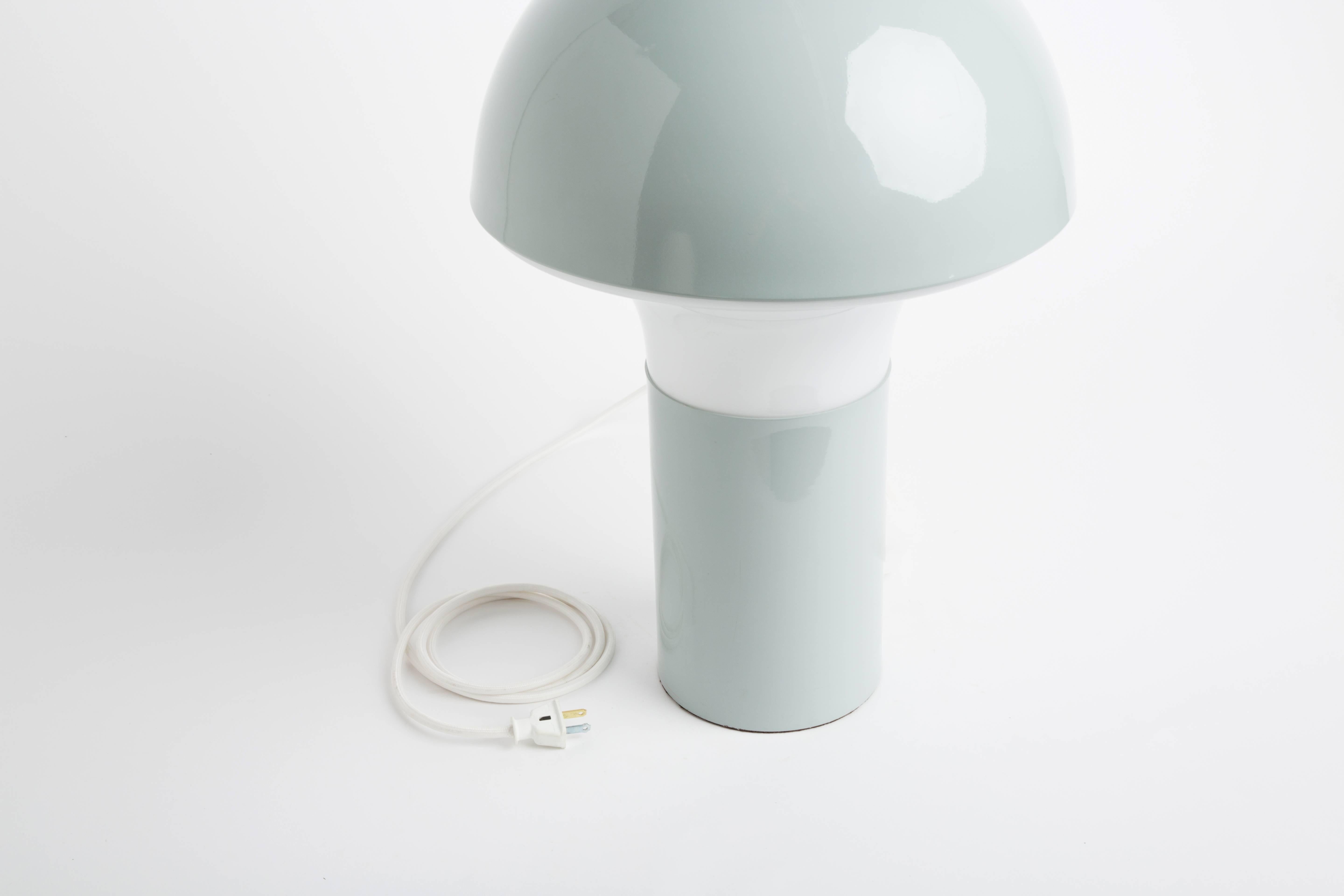 Mid-Century Modern Mid-Century Mushroom Shaped Small Targetti Enameled Metal and Glass Table Lamp