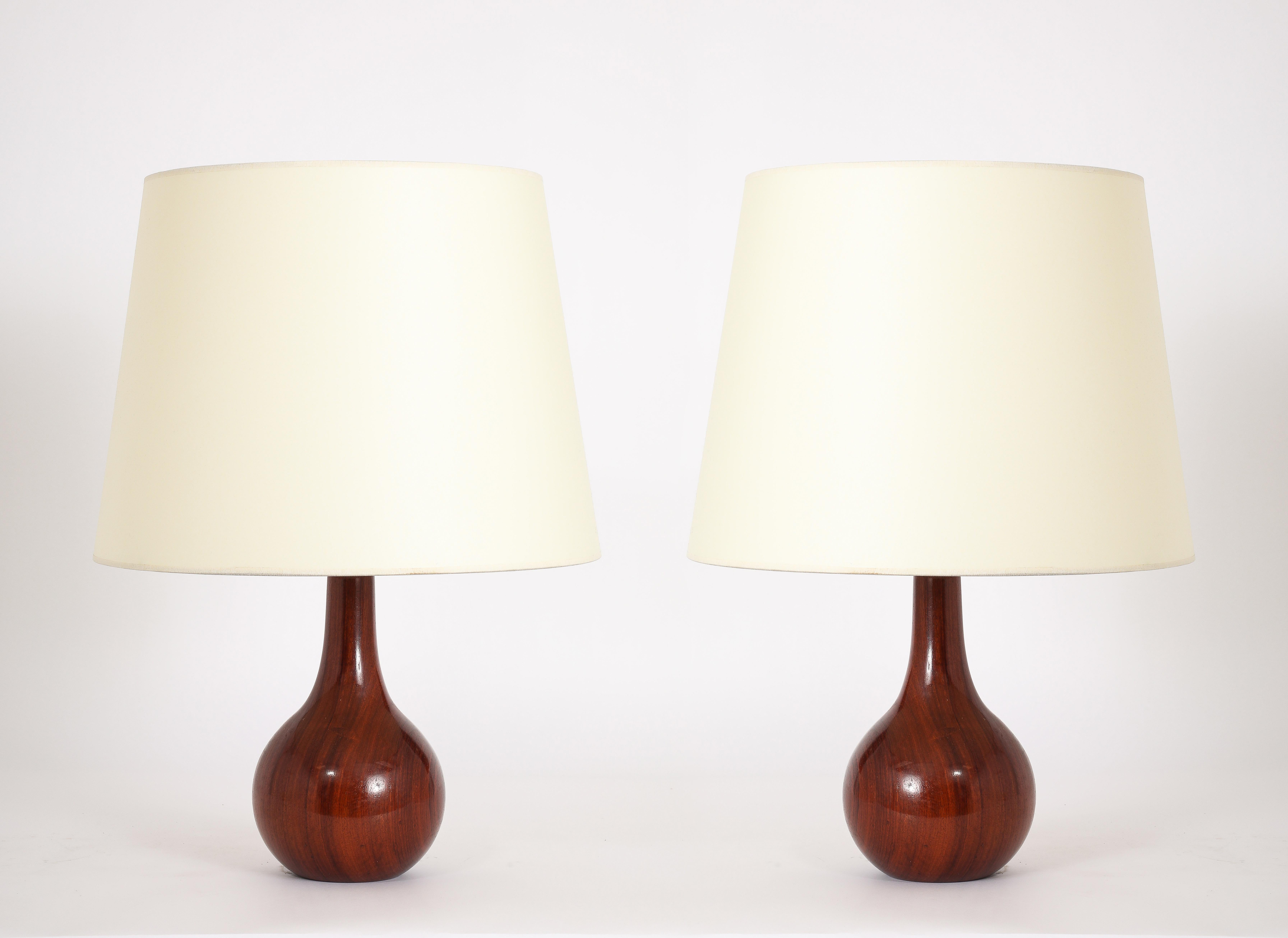 Lampes de table en bois de rose, Danemark, années 1960 Bon état - En vente à New York, NY