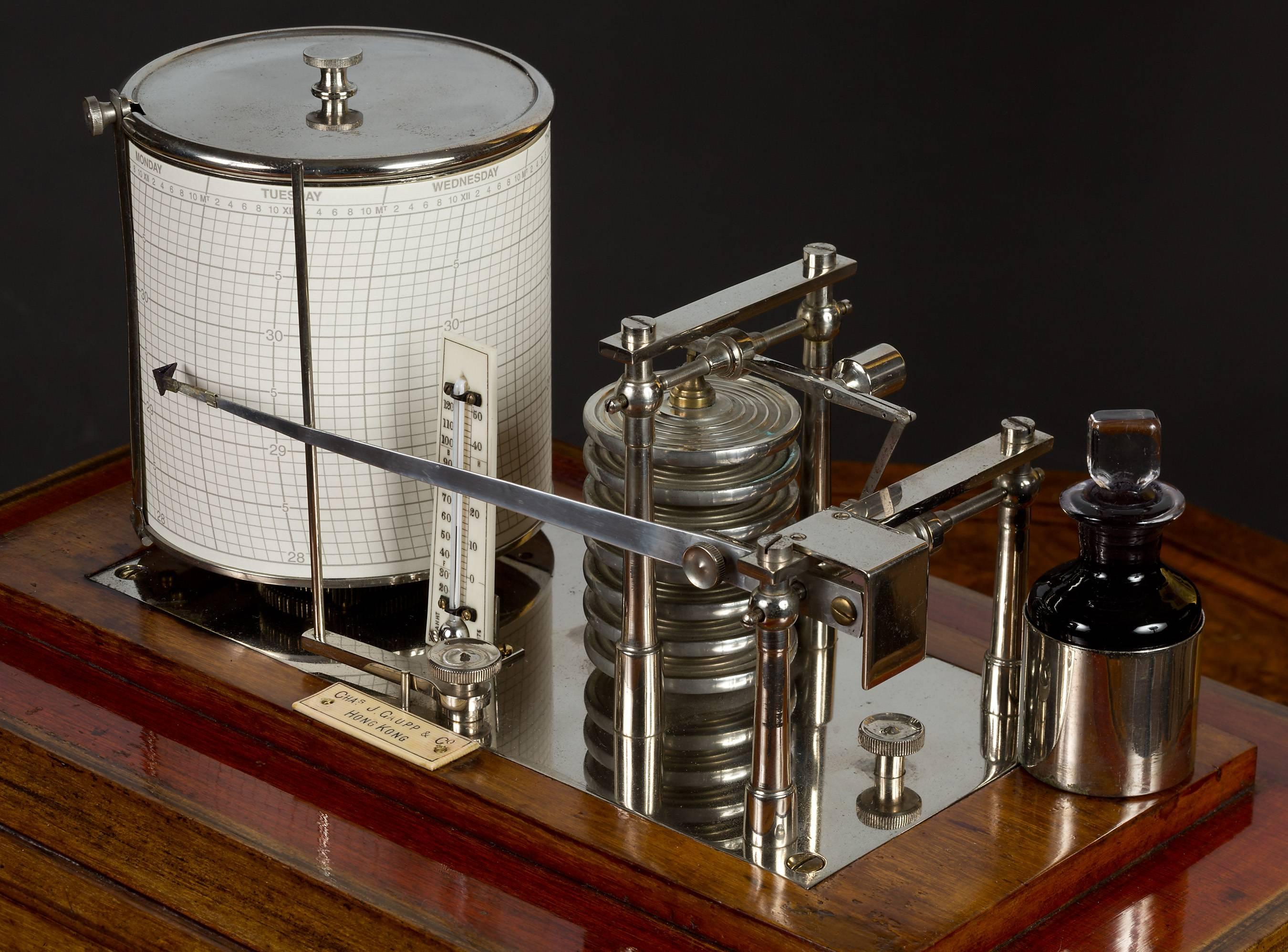 Edwardian Oak Cased and Chromed Display Barograph, circa 1890 In Good Condition For Sale In Norwich, Norfolk