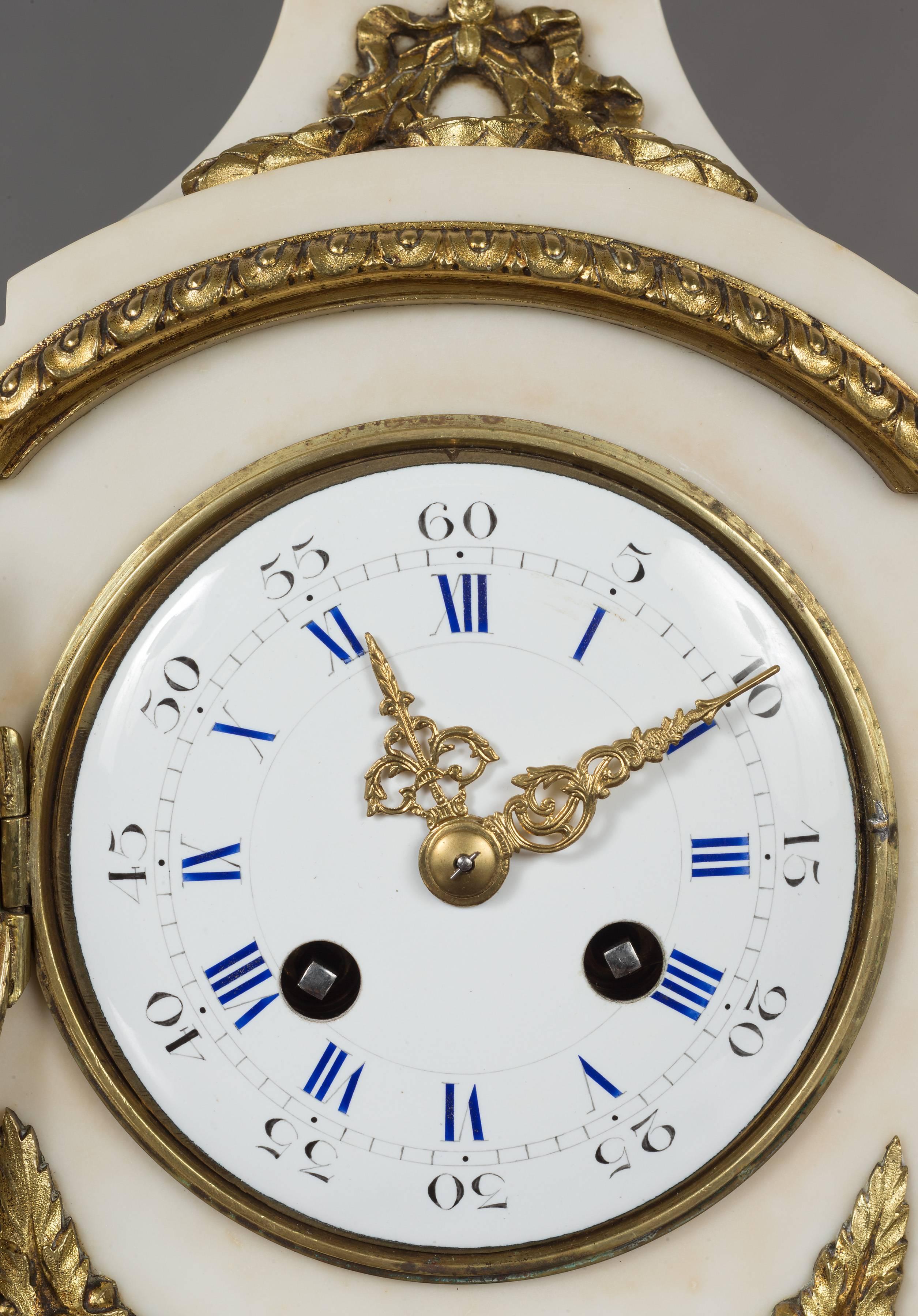 Mid-19th Century French White Marble and Ormolu Mantel Clock For Sale