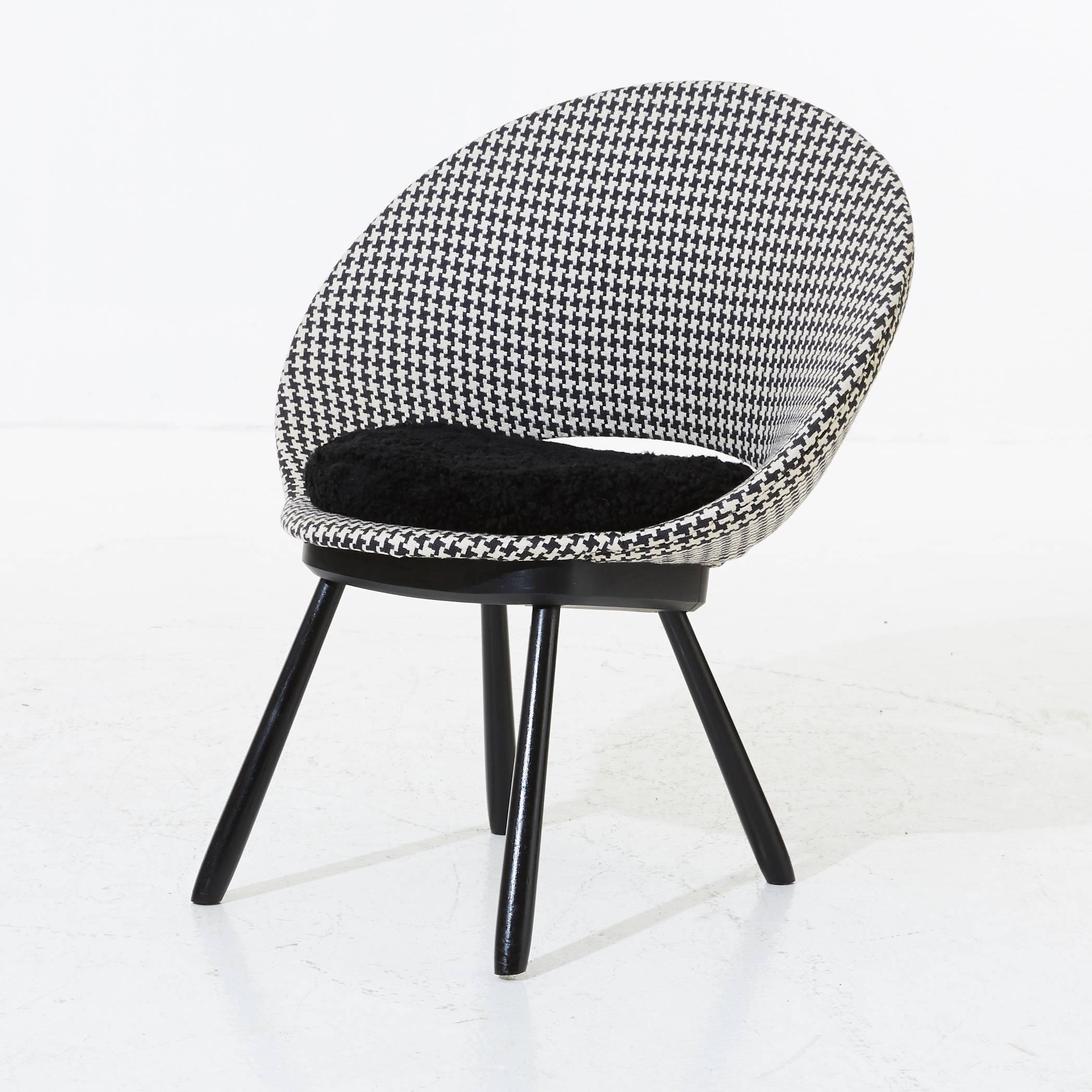 Swedish Chair, 1950s, Houndstooth Pattern with Sheepskin Seat  In Good Condition For Sale In Los Gatos, CA