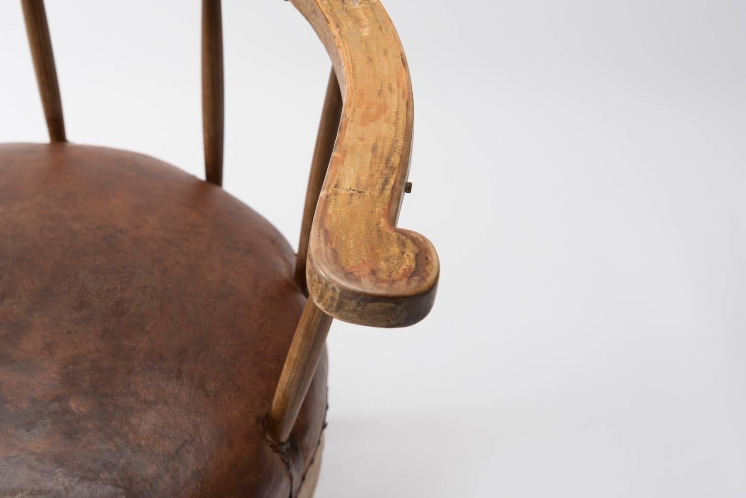 19th Century Gustavian Swivel Chair In Good Condition In Kramfors, SE