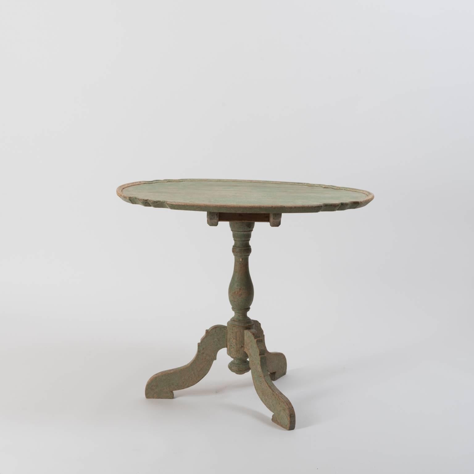 Swedish 18th Century Rococo Tilt-Top Table 