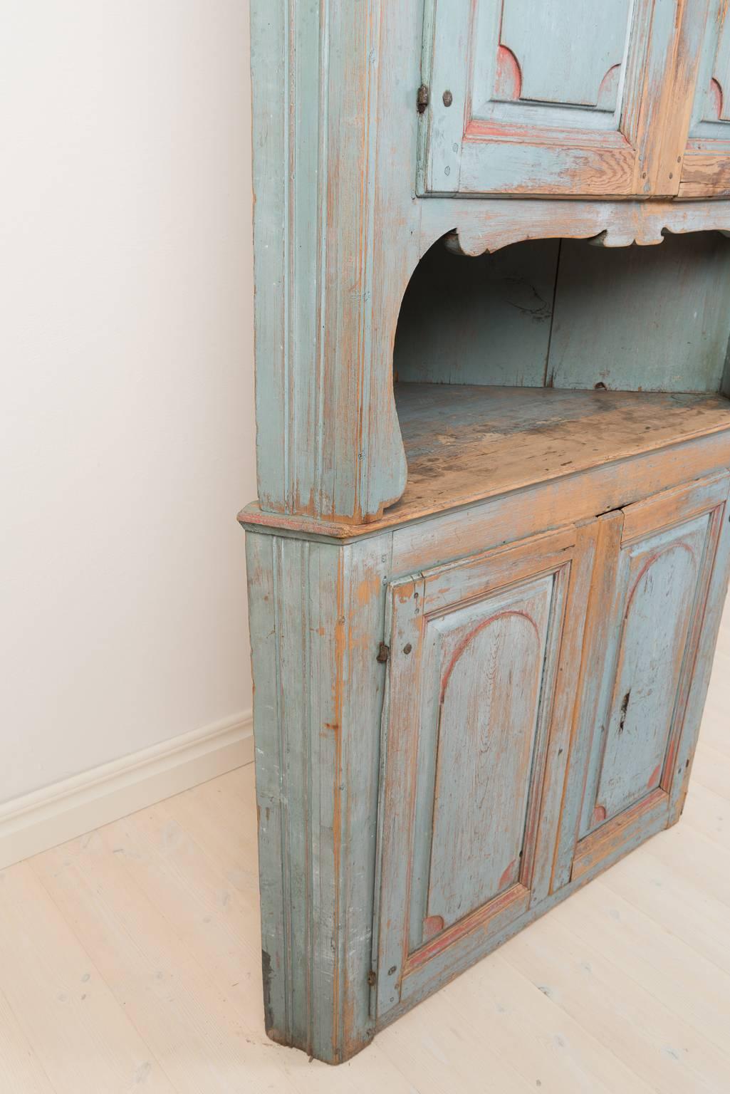 19th Century Swedish Folk Art Corner Cupboard with Untouched Patina 3