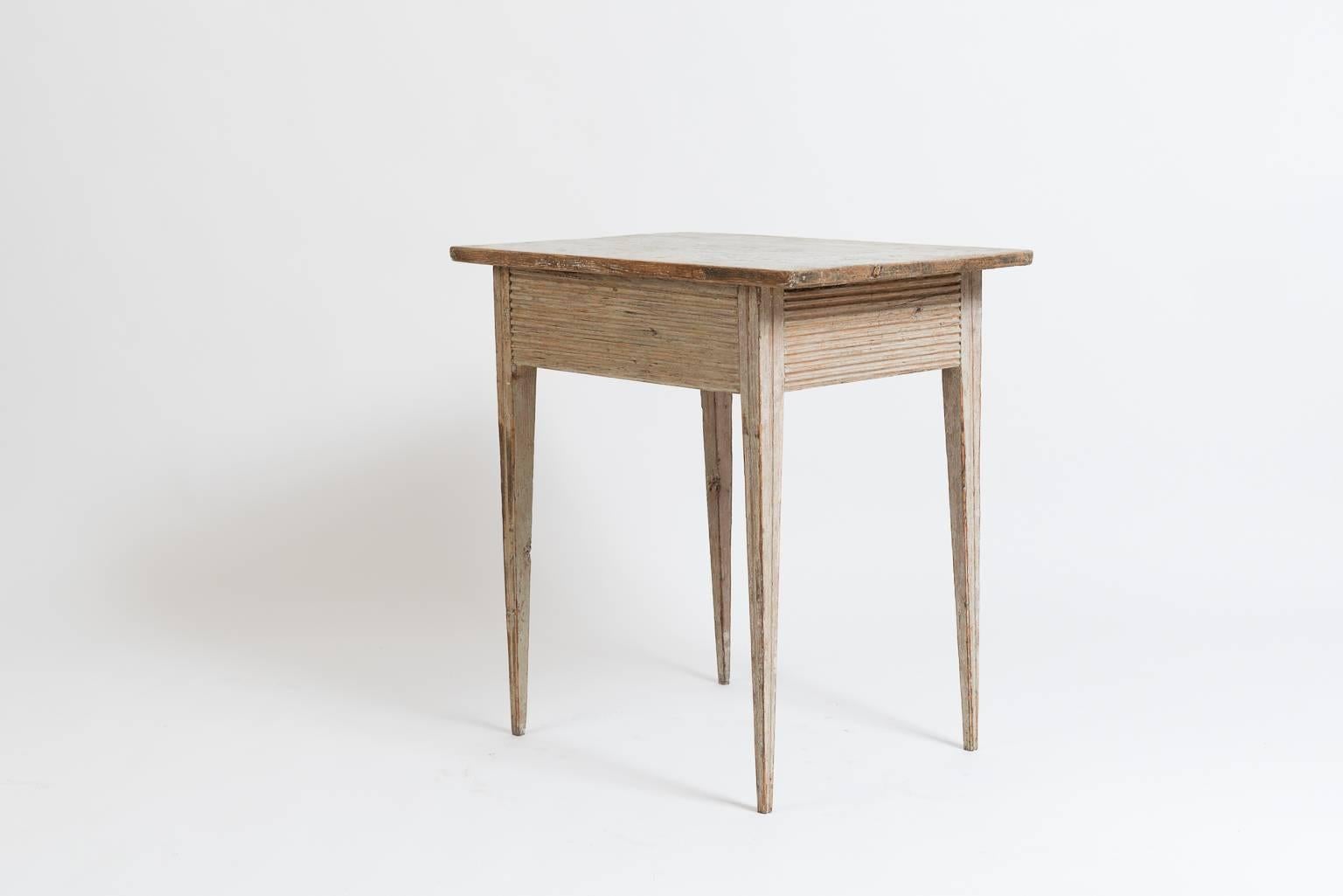 Swedish 18th Century Gustavian Side Table