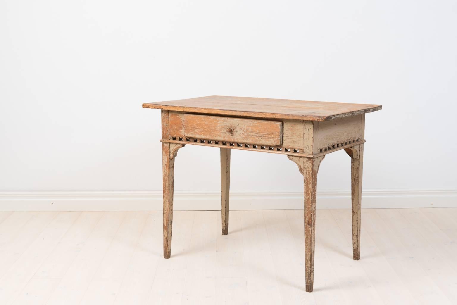 19th Century Swedish Gustavian Desk In Good Condition In Kramfors, SE