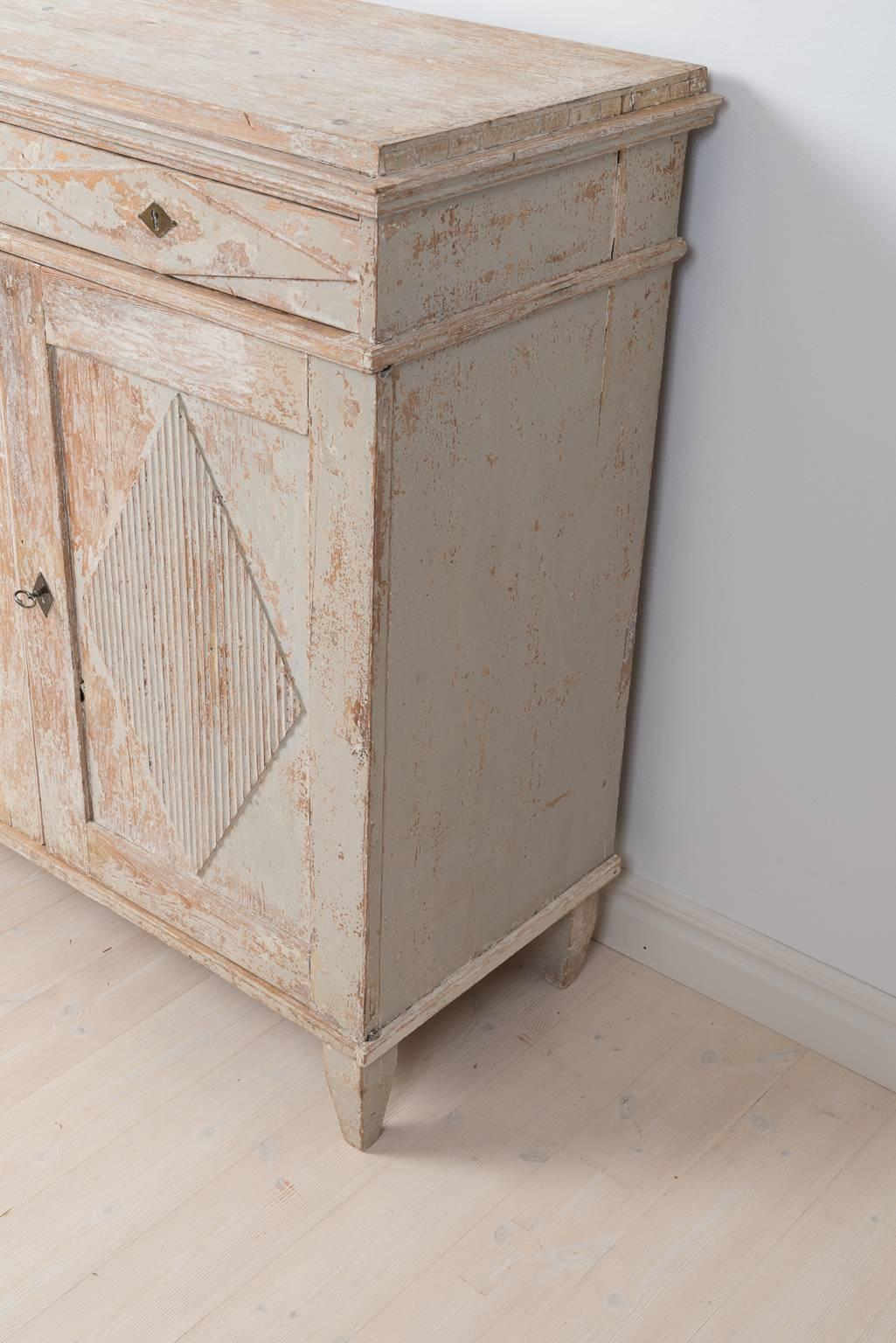 18th Century Swedish Gustavian Sideboard Dry Scraped to Original Paint 1