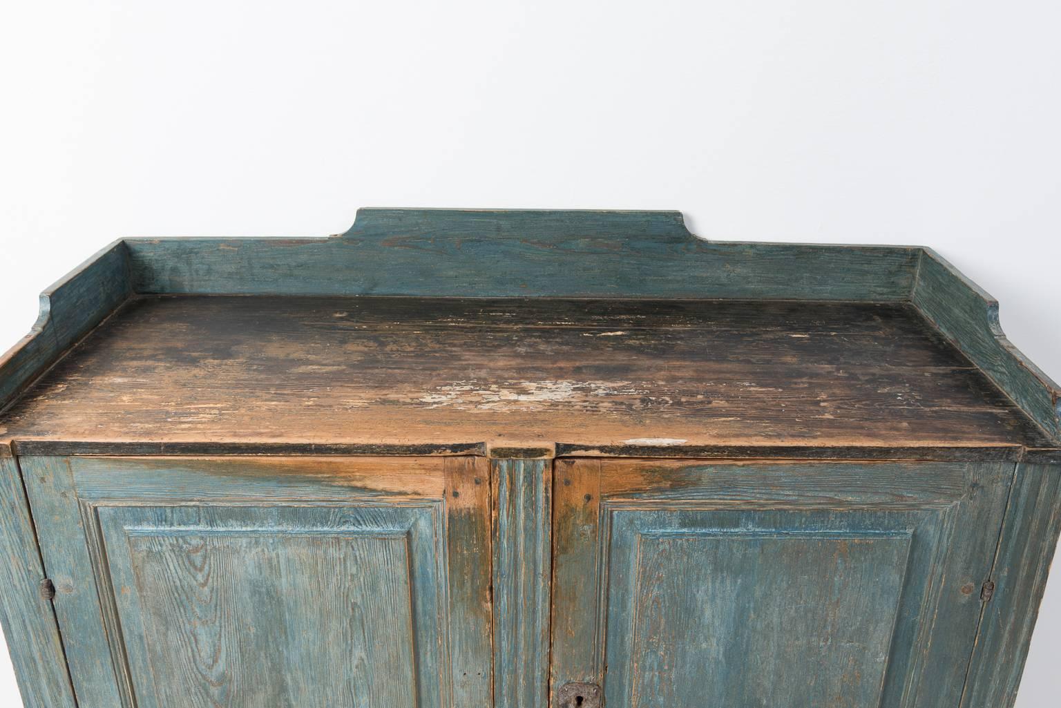 18th Century Gustavian Sideboard Dry Scraped to Original Paint 4