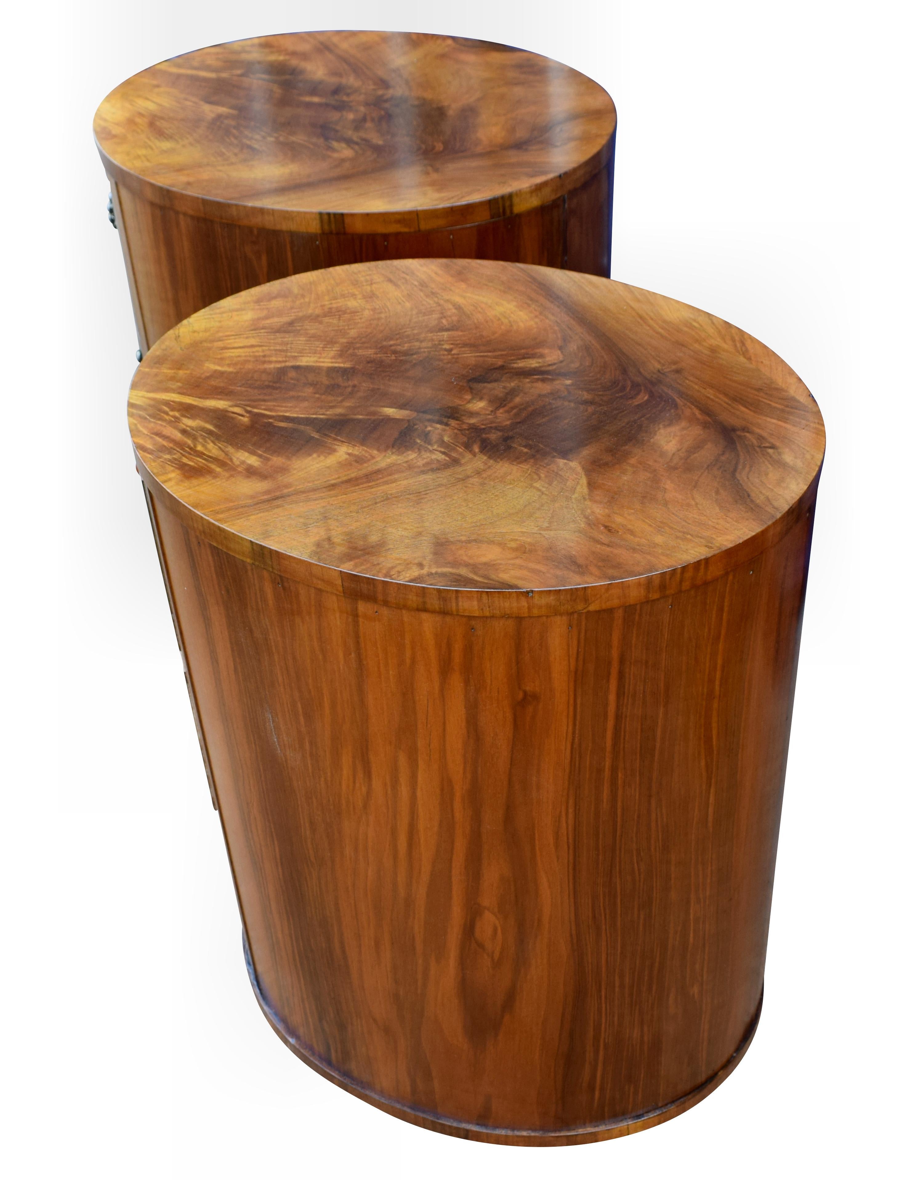 Matching Pair of Art Deco Oval Shaped Bedside Cabinet Tables, circa 1930 1