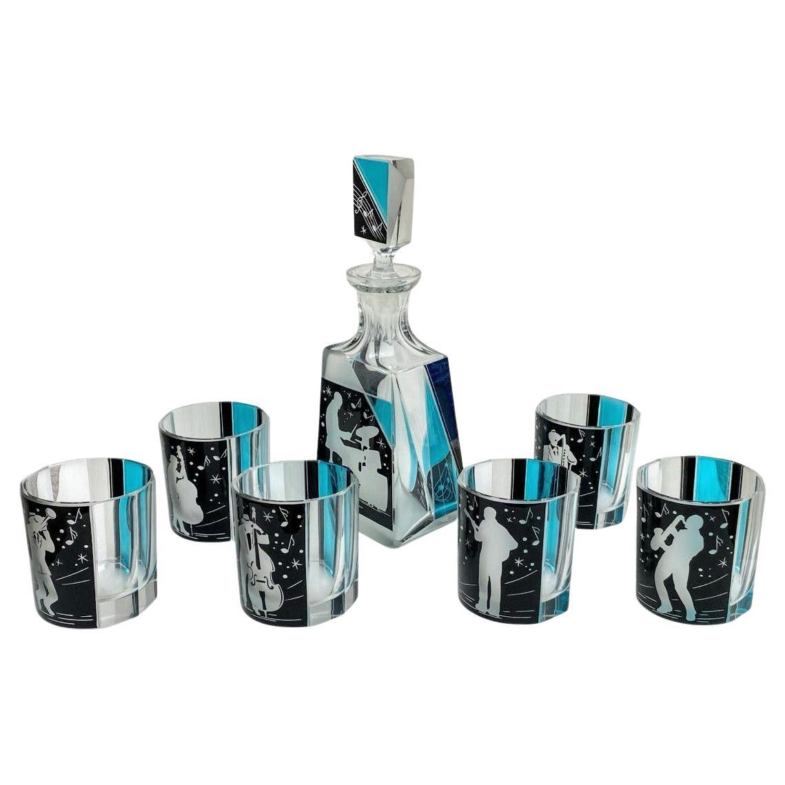 Cut Glass Art Deco 'Jazz Man' Glass Decanter Set with 6 Matching Glasses, c1930 For Sale