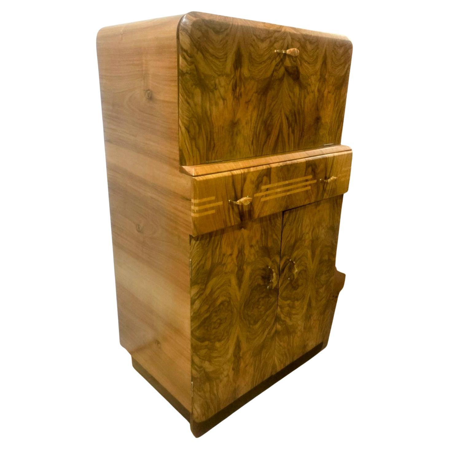 Art Deco Figured Walnut Dry Bar Cocktail Cabinet, English, c1930 For Sale 3