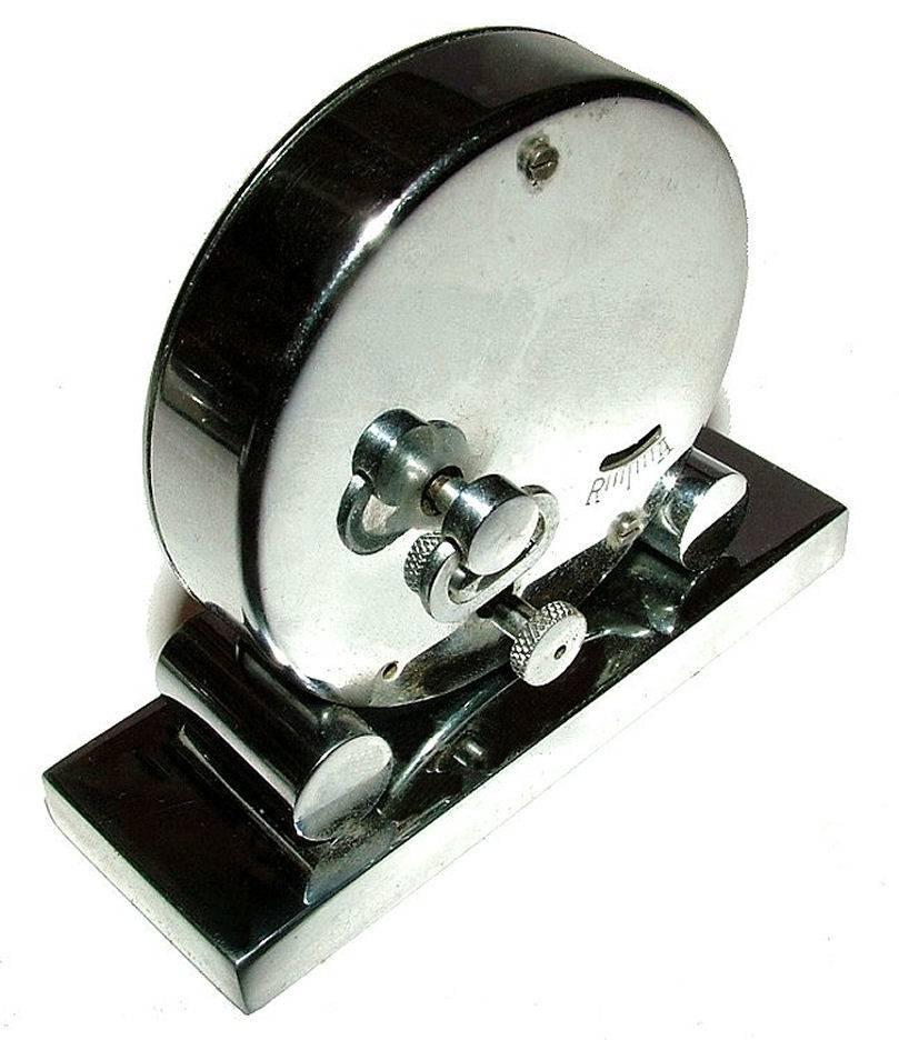 European Extremely Rare 1930s Art Deco Modernist Miniature Chrome Clock