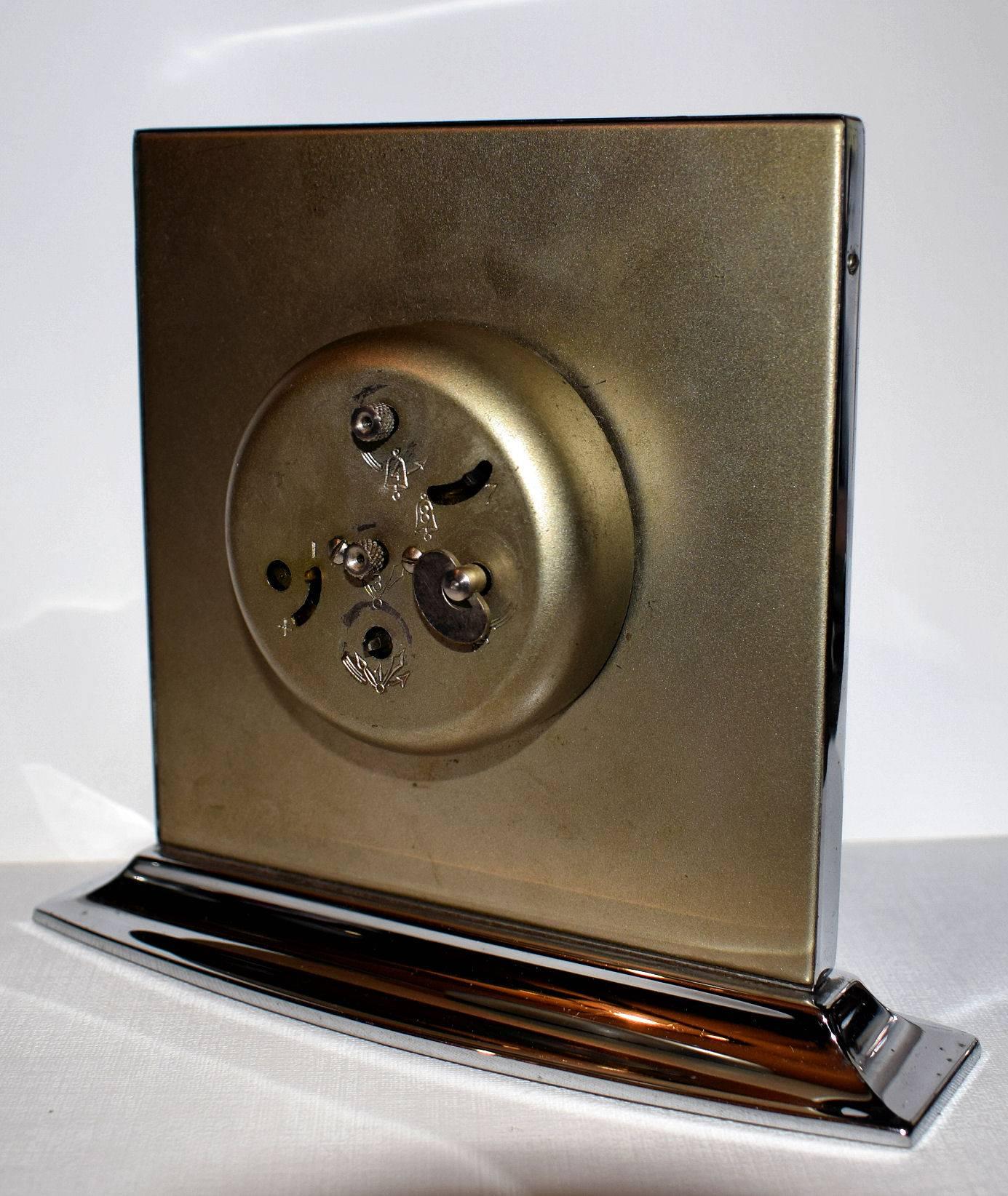 1930s Art Deco Chrome Clock In Excellent Condition In Devon, England