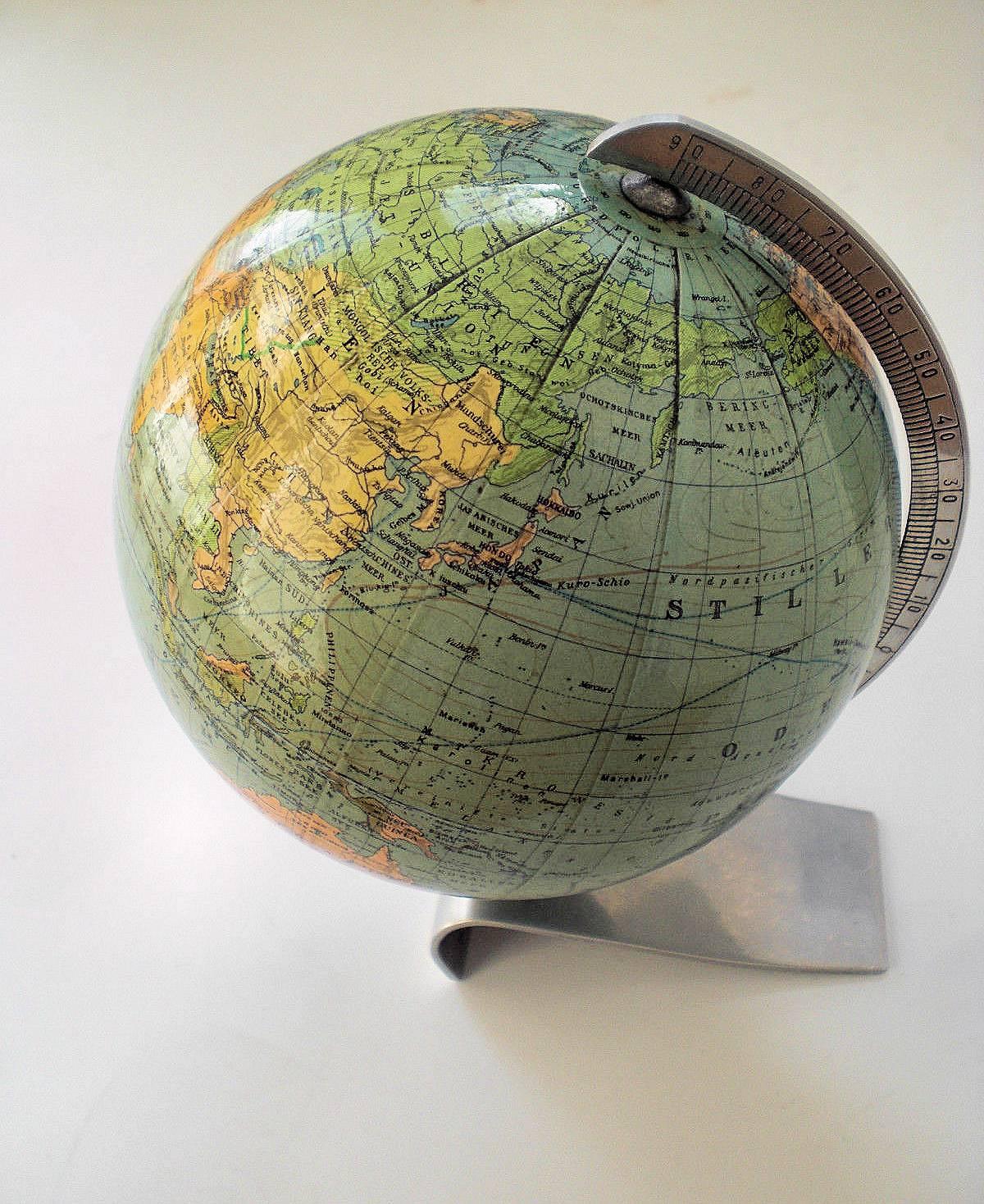 art deco globe