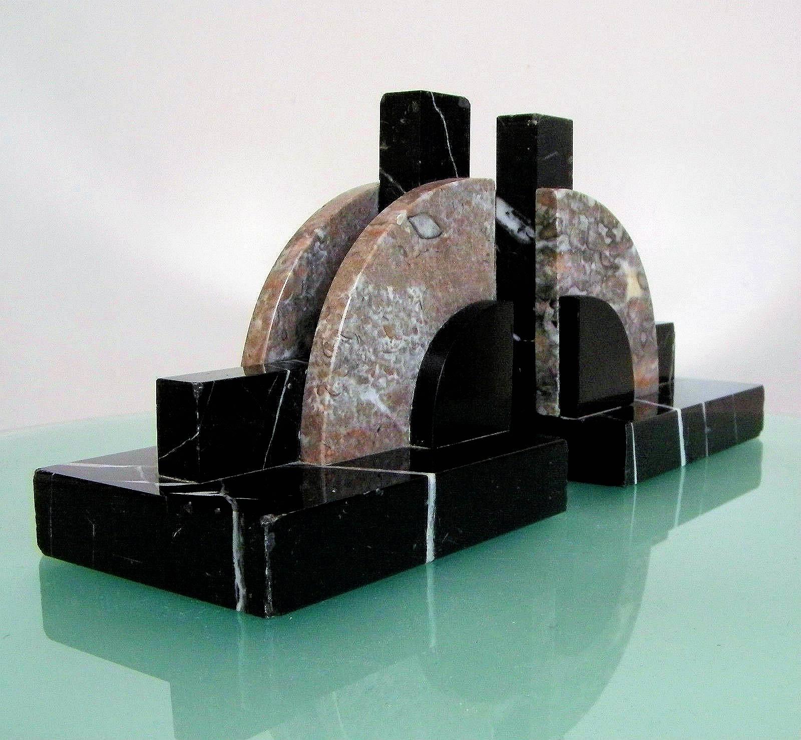 Very stylish 1930s Art Deco original solid marble bookends in a great geometric shape. Super size for modern use and heavy enough to support the weightiest of book collections. Ideal for desks or bookshelves or just as ornaments.  We sourced these