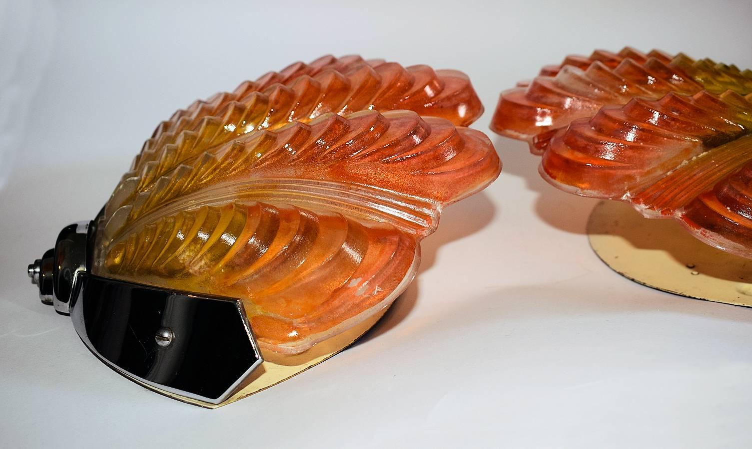 Art Deco English Pair of Rare Colorway Shell Wall Light Sconces