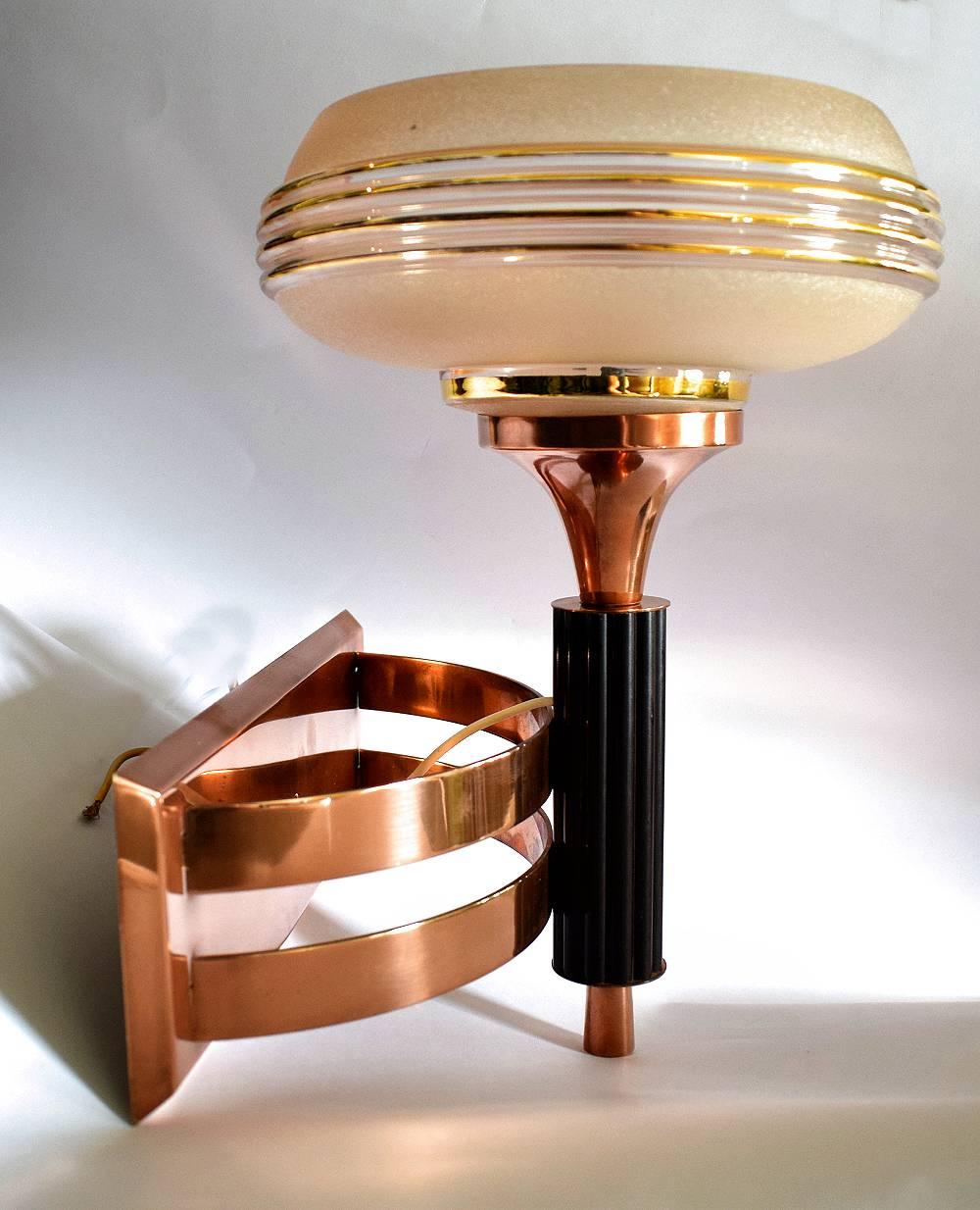 Art Deco Machine Age Wall Light Sconces In Excellent Condition In Devon, England