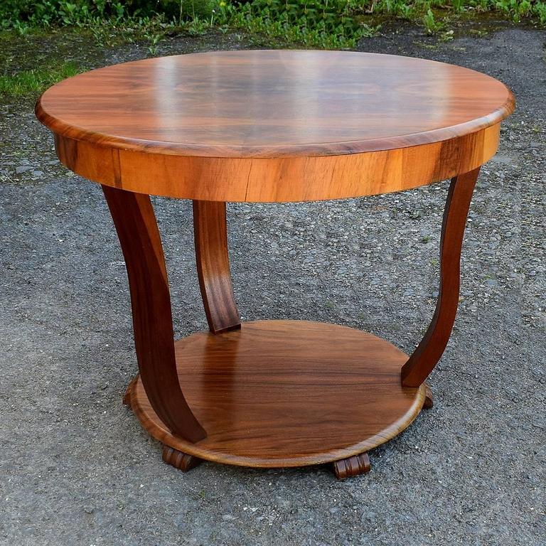 English Art Deco Coffee Table In Figured Walnut At 1stdibs Great Britain Uk English Art Deco Coffee Table In Figured Walnut For