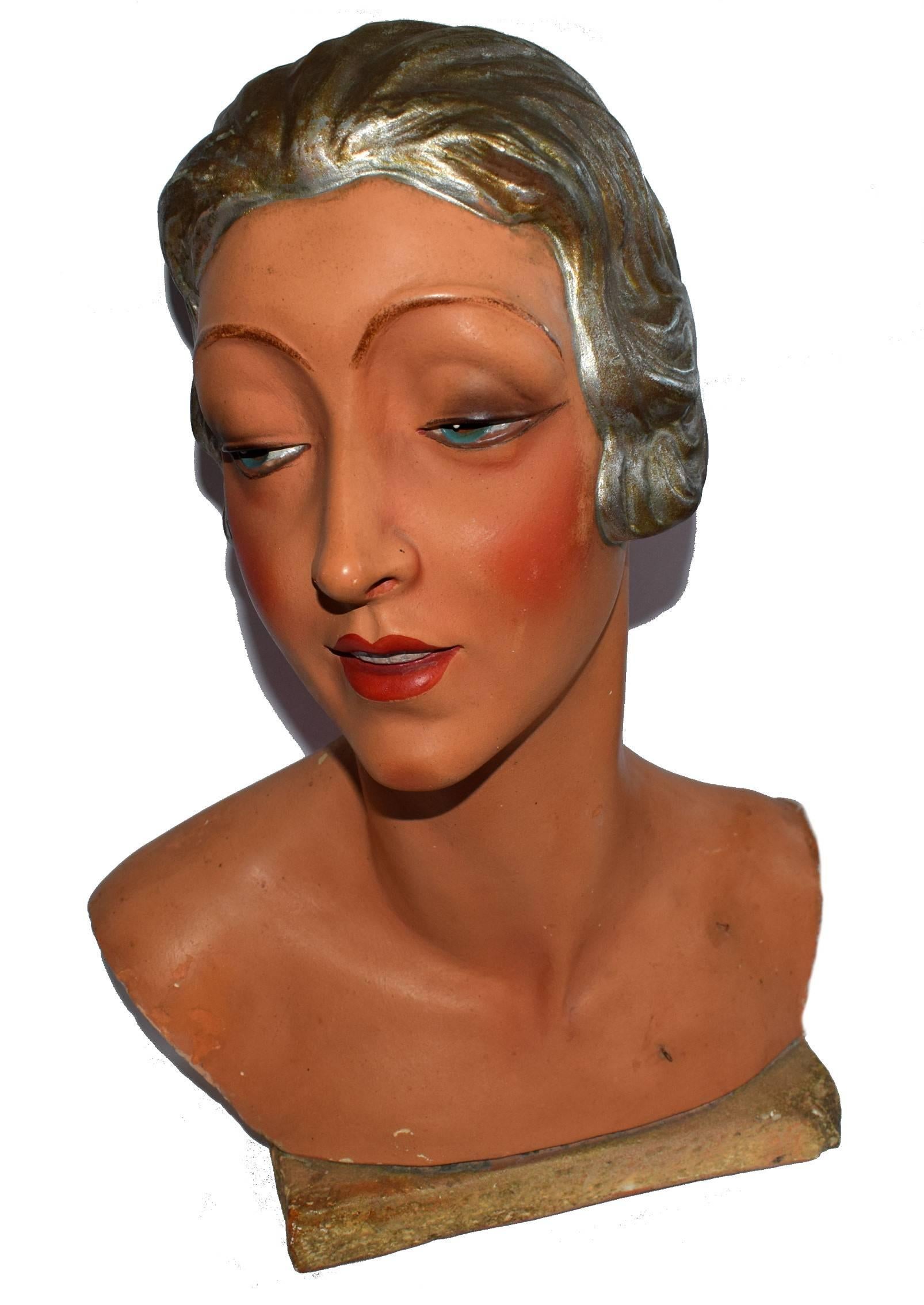 Rare 1930s Art Deco English Female Shop Mannequin In Excellent Condition In Devon, England