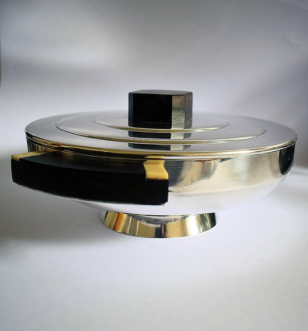 Art Deco Modernist Silver Plate Lidded Serving Dish, c1930 In Good Condition In Devon, England