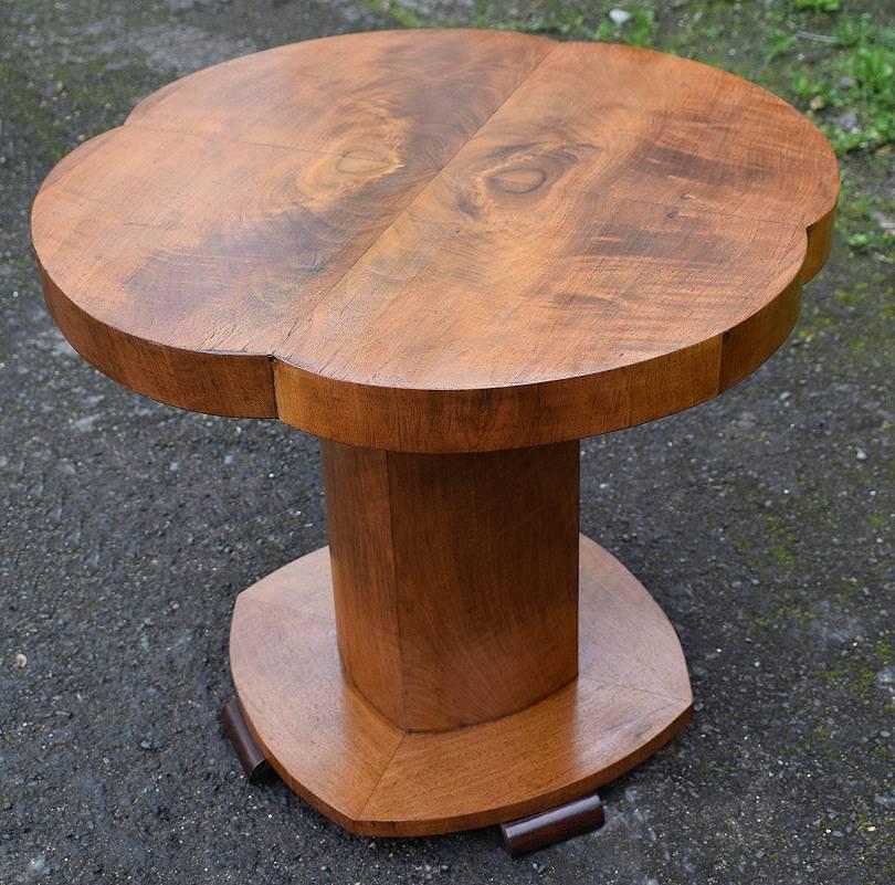 English Art Deco Walnut Occasional Table In Excellent Condition In Devon, England