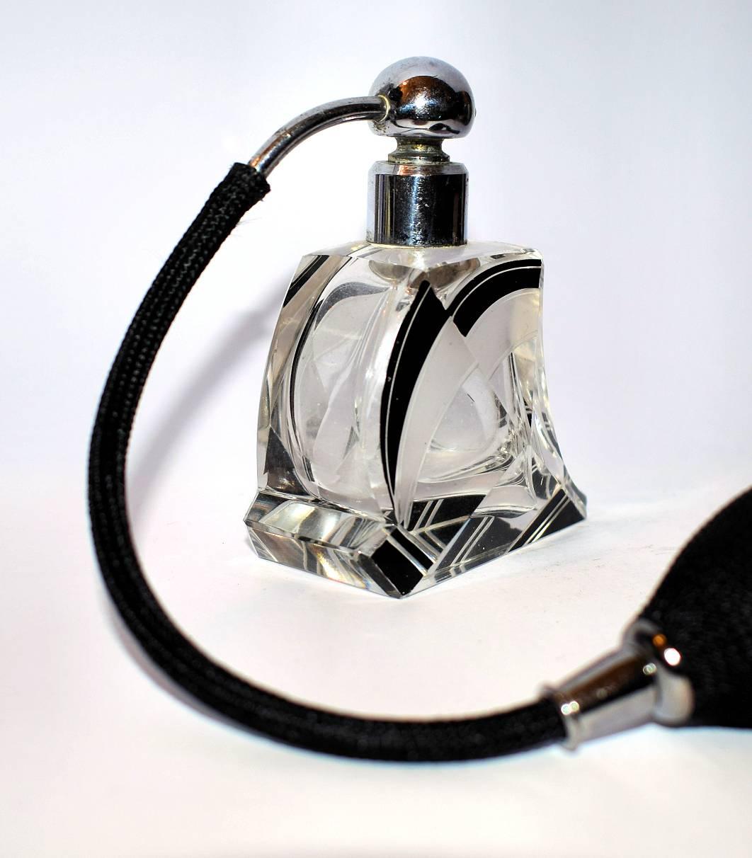 Silk 1930s Art Deco Atomizer