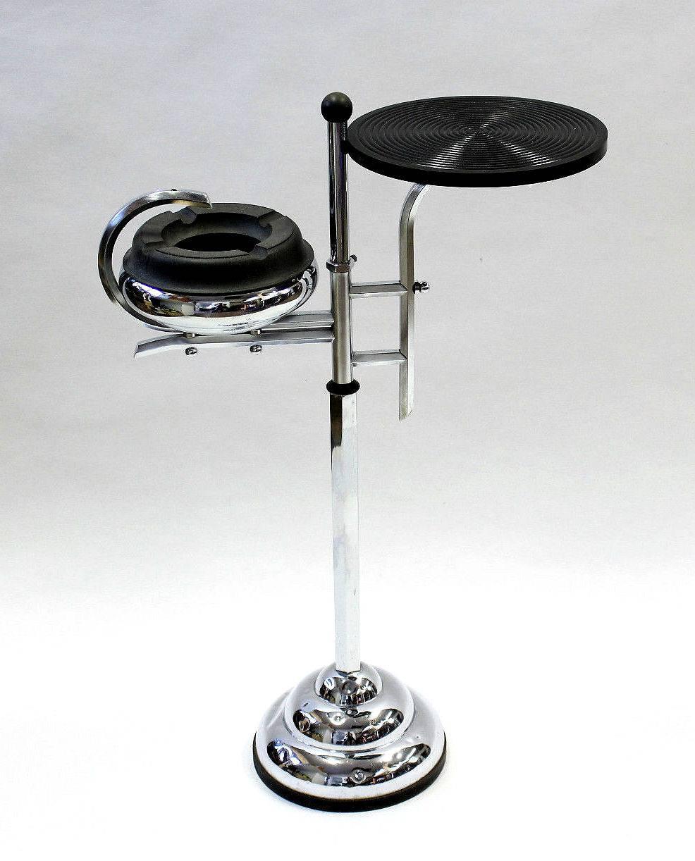 Superb 1930's Art Deco chrome and bakelite smokers stand with drinks table incorporated. Very modernist in style and would easily integrate with both period and modern homes. Great looking piece, perhaps for an office or near your cocktail bar.