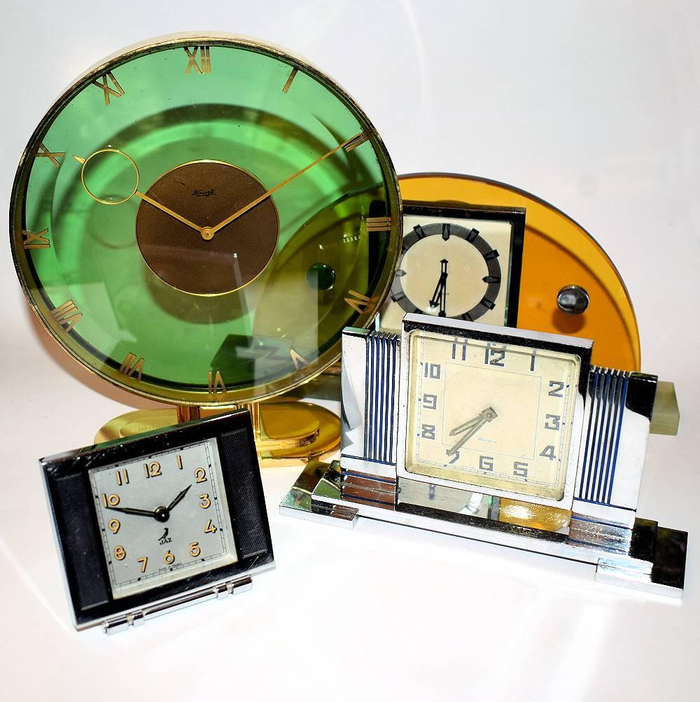 Onyx Modernist Art Deco Swiss Eight Day Mantle Clock, Swiss Made For Sale