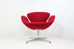 Swan Chair in Wine Red Designed by Arne Jacobsen and Fritz Hansen