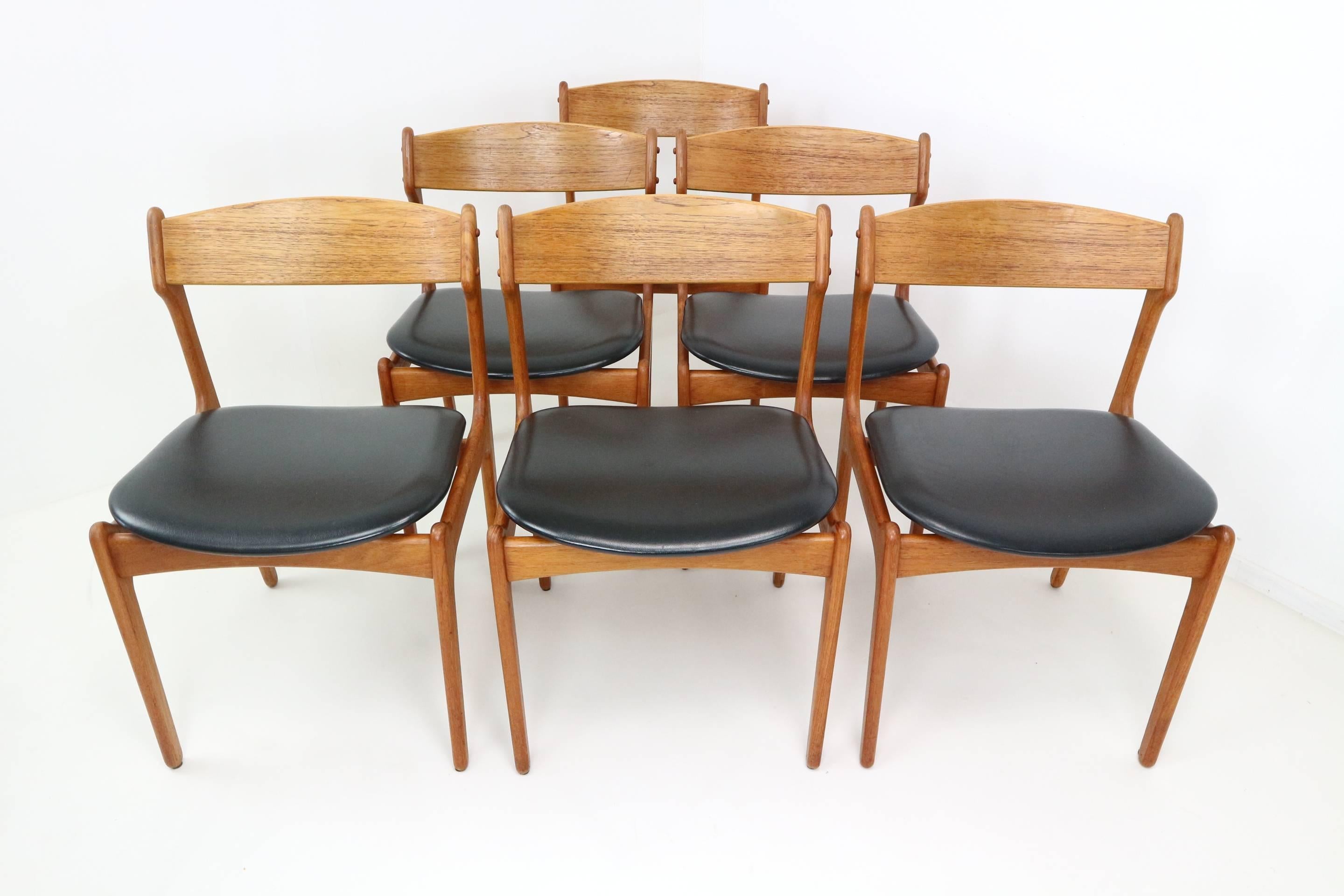 Mid-Century Modern Set of Six Danish Teak Dining Chairs Designed by Erik Buch for O.D