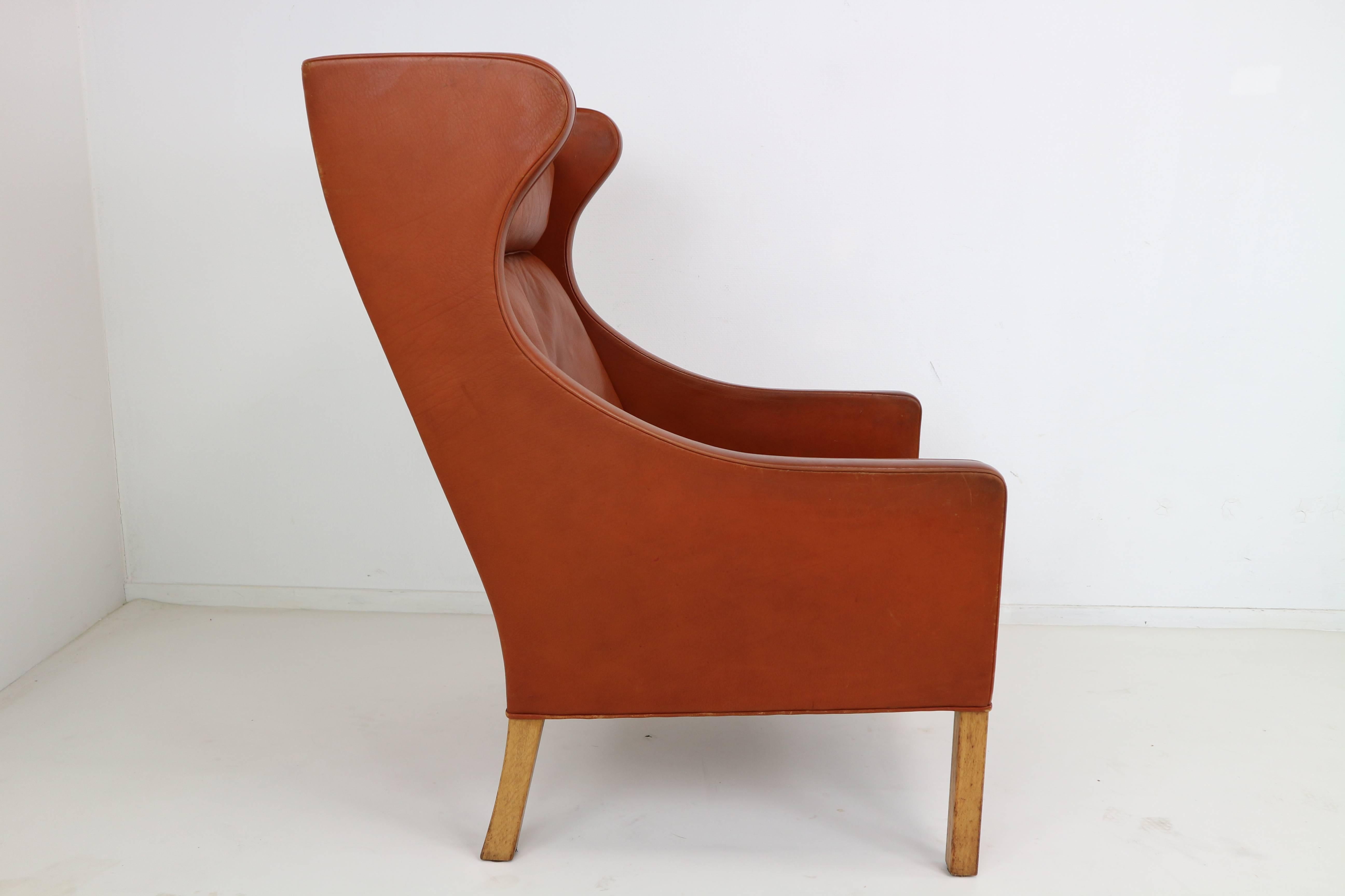 Scandinavian Modern 2204 Wingback Lounge Chair by Børge Mogensen for Fredericia Stolefabrik