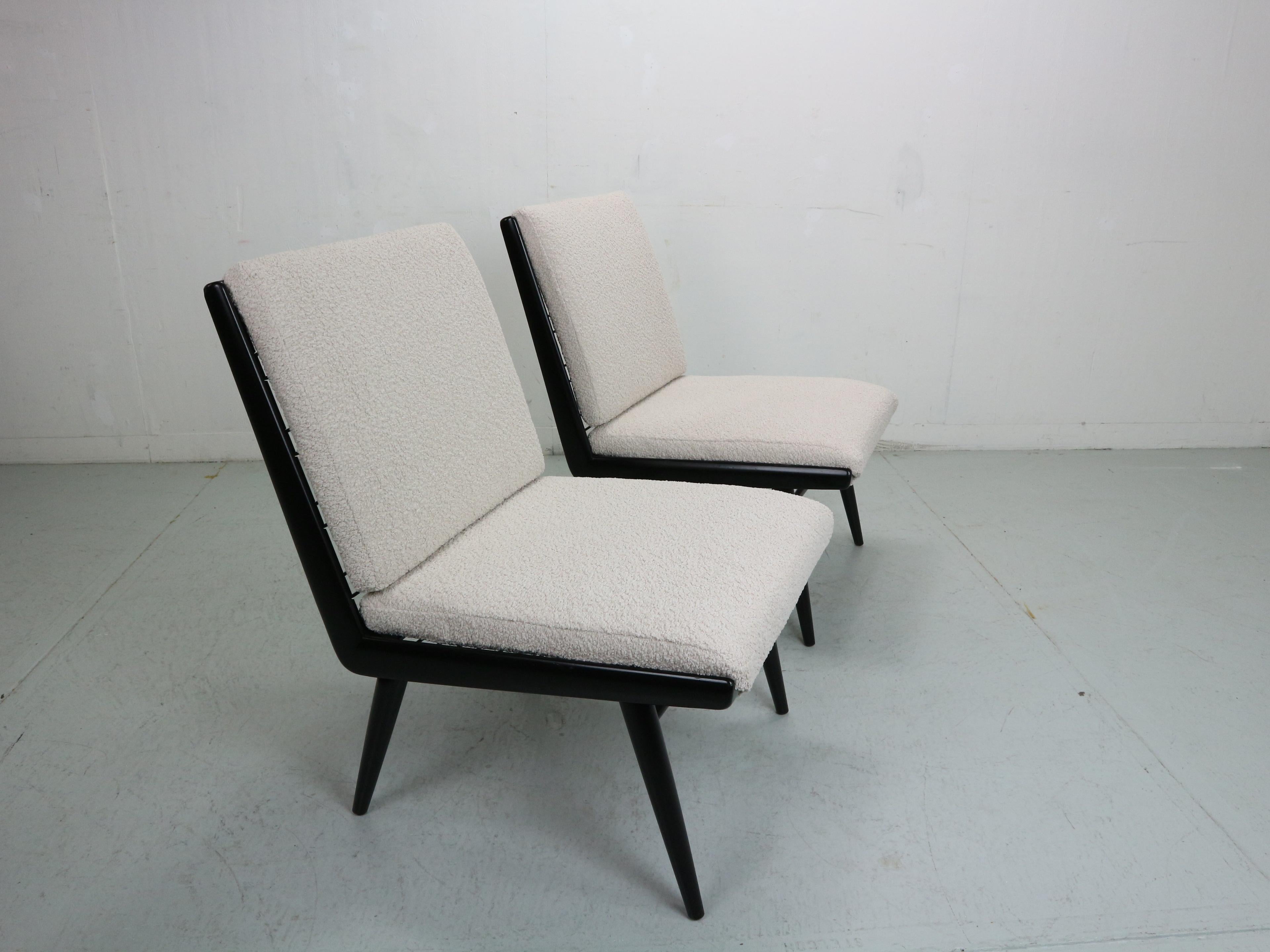 2x 'Boomerang' H. Mitzlaff, E. Schmidt for Soloform, bouclé lounge chairs, 1953 In Good Condition For Sale In The Hague, NL