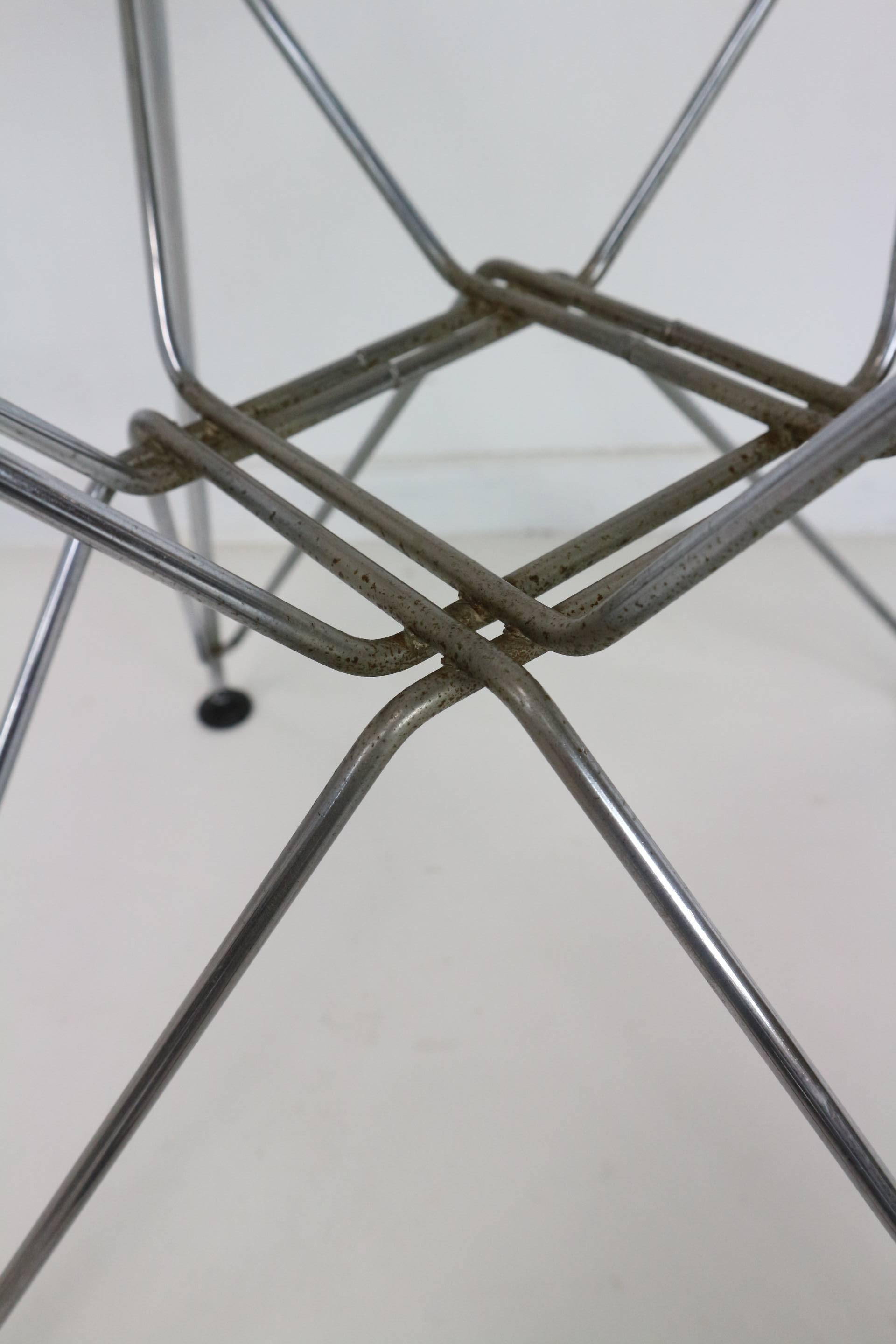 wire chair dkr1