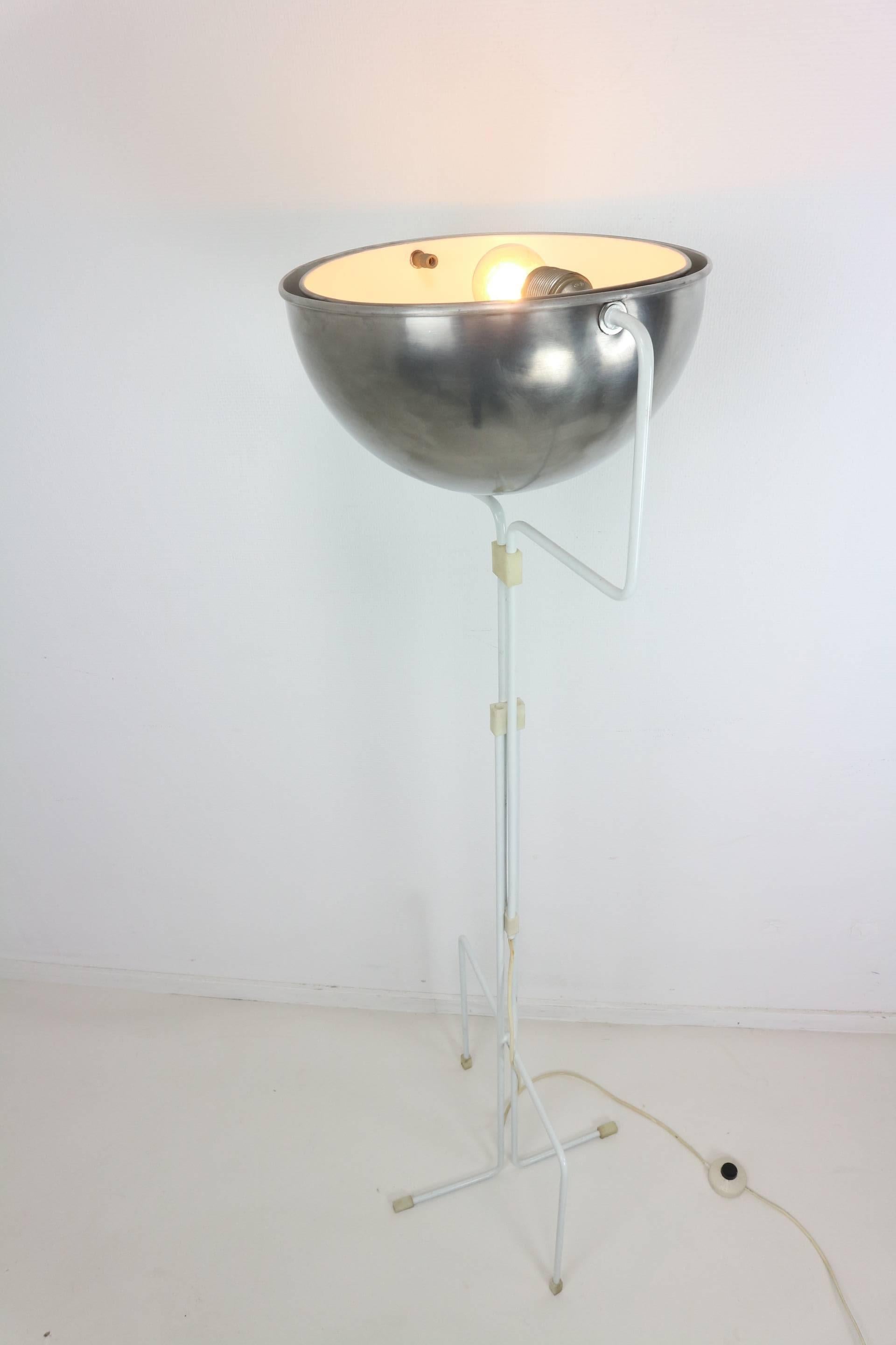 eclipse glass globe floor lamp