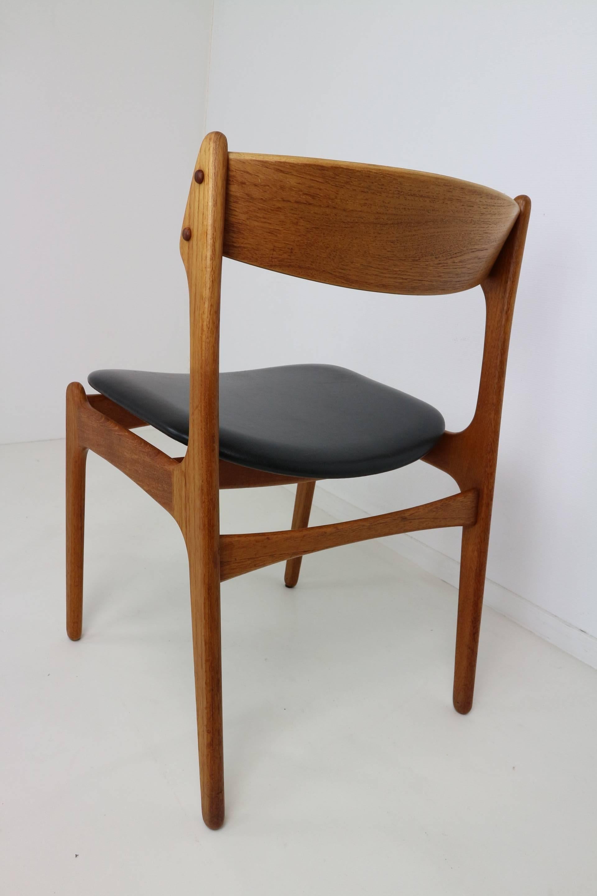 Mid-20th Century Set of Six Danish Teak Dining Chairs Designed by Erik Buch for O.D
