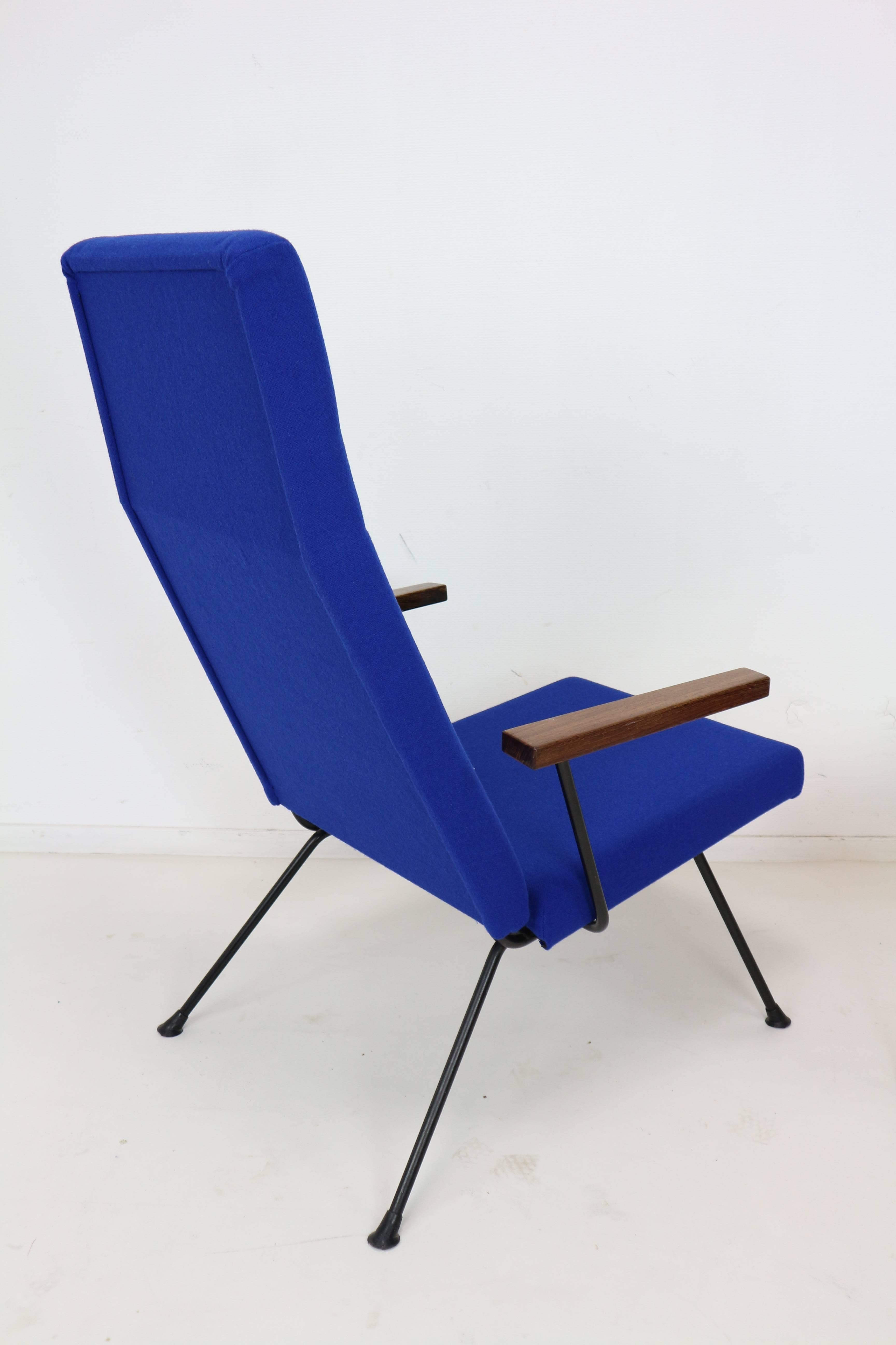 Dutch A.R. Cordemeyer Lounge Chair Model 1410 with footstool by Gispen, 1959