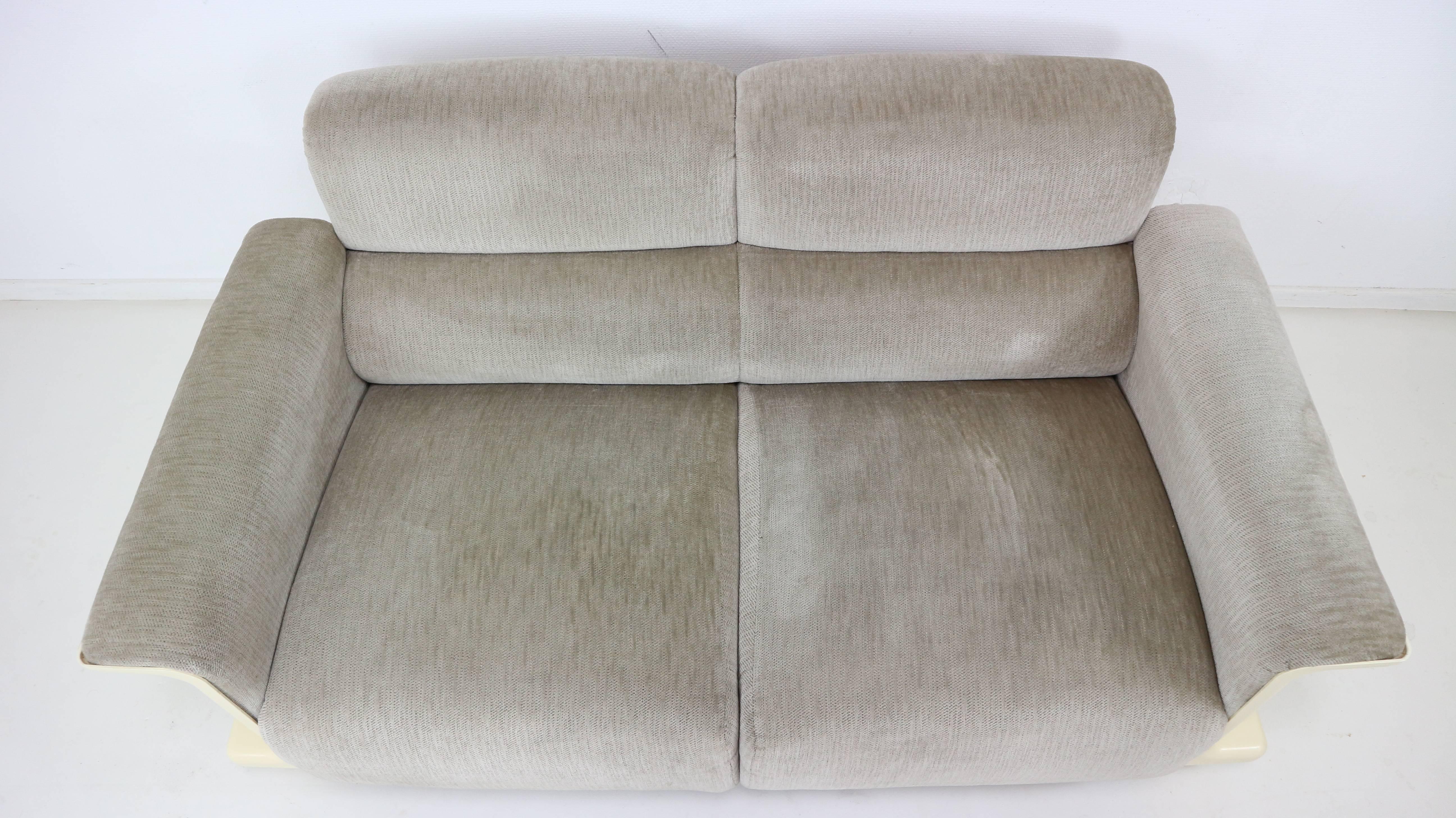Gerd Lange for 't Spectrum BZ28, Two-Seat Sofa 1970 In Good Condition In The Hague, NL